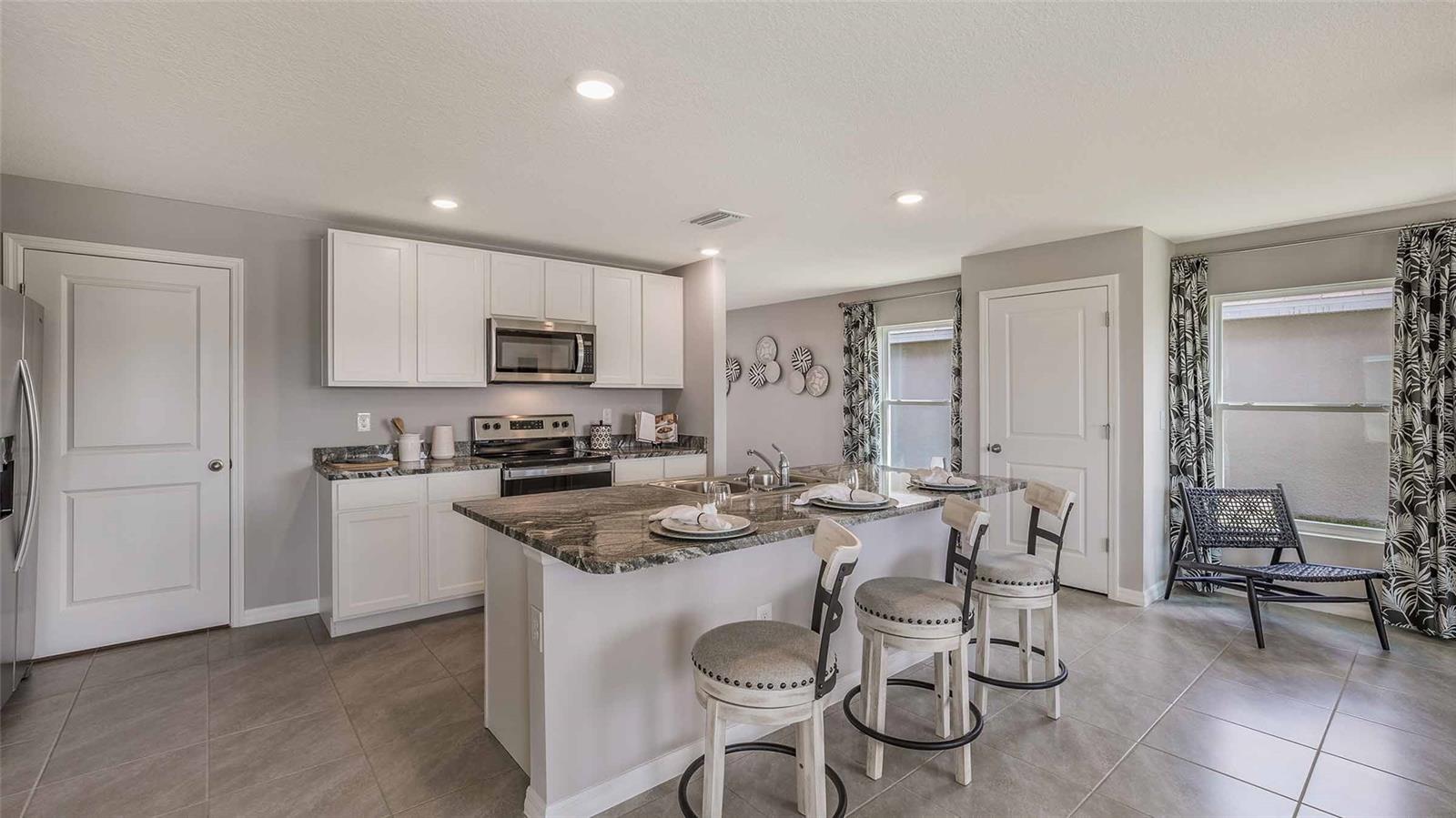 Image 4 of 19 For 30835 Wild Juniper Court