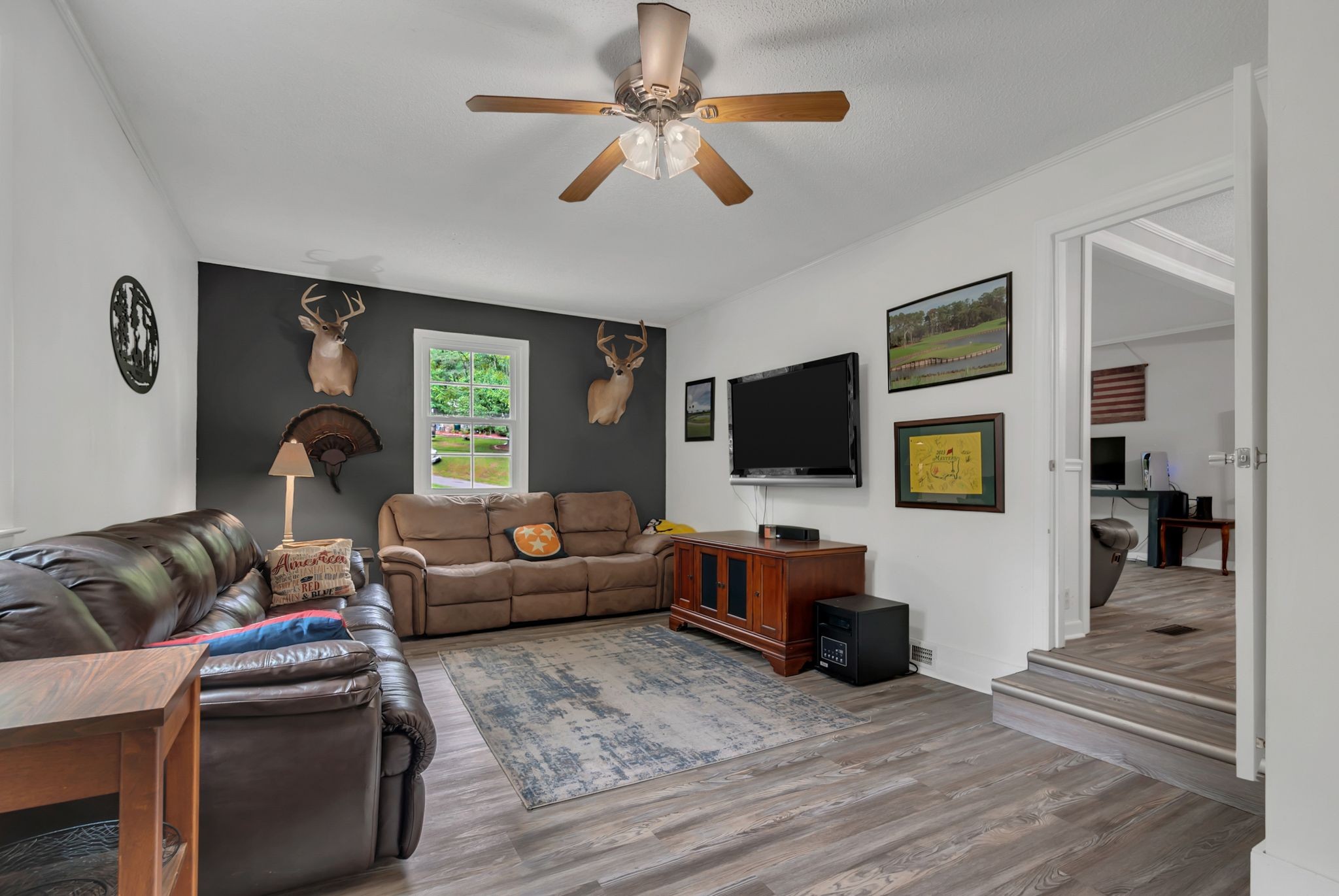 Listing photo id 20 for 5930 Knoxville Lane