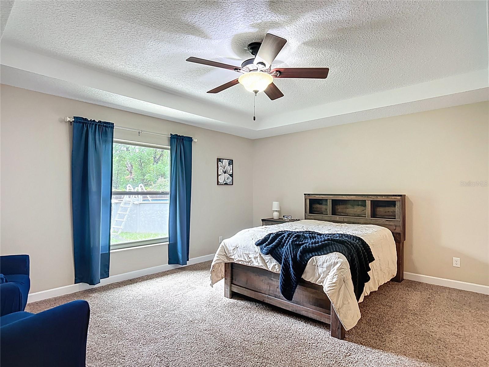 Listing photo id 28 for 5081 Clayre Lane