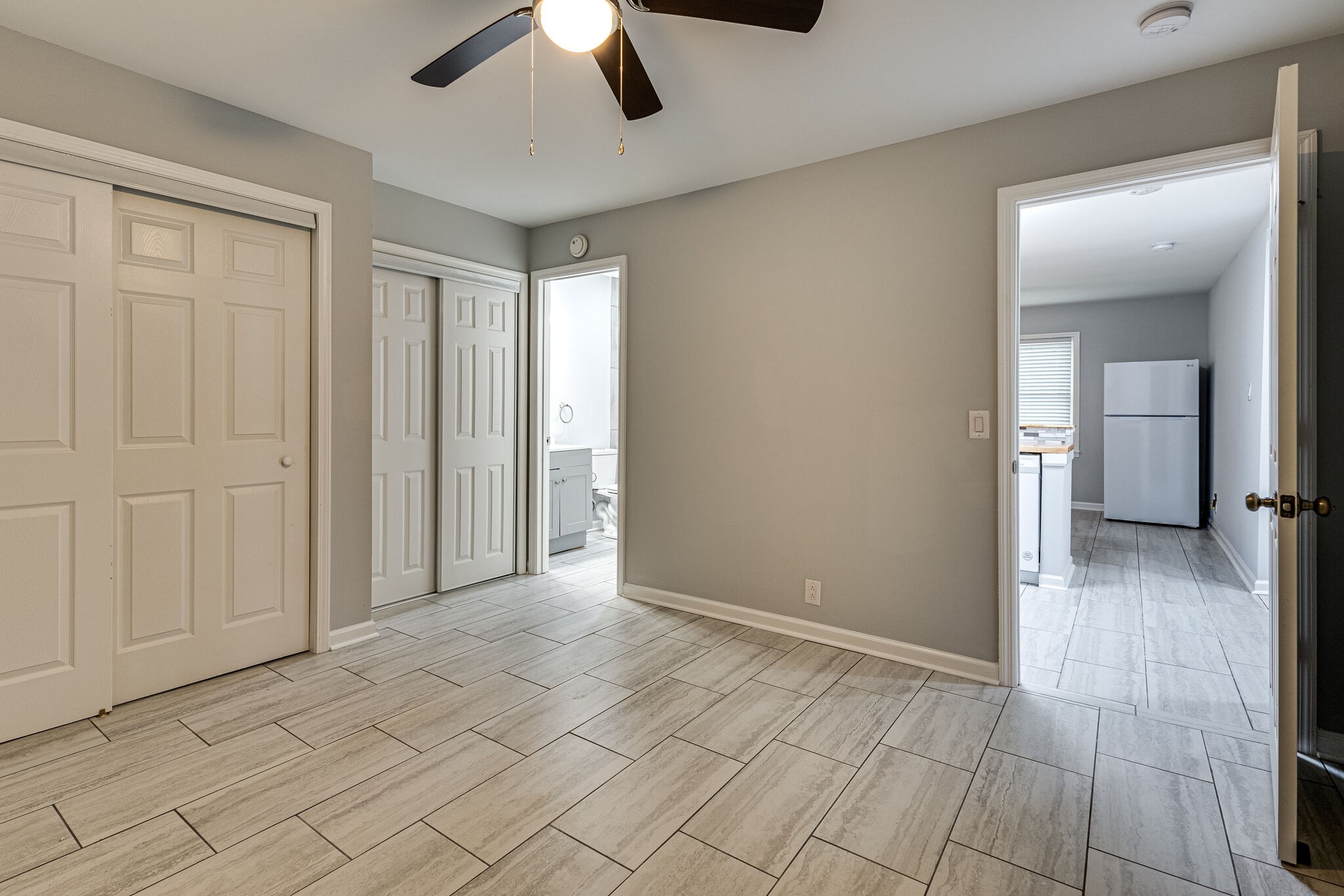Image 11 of 16 For 5359 55th Place