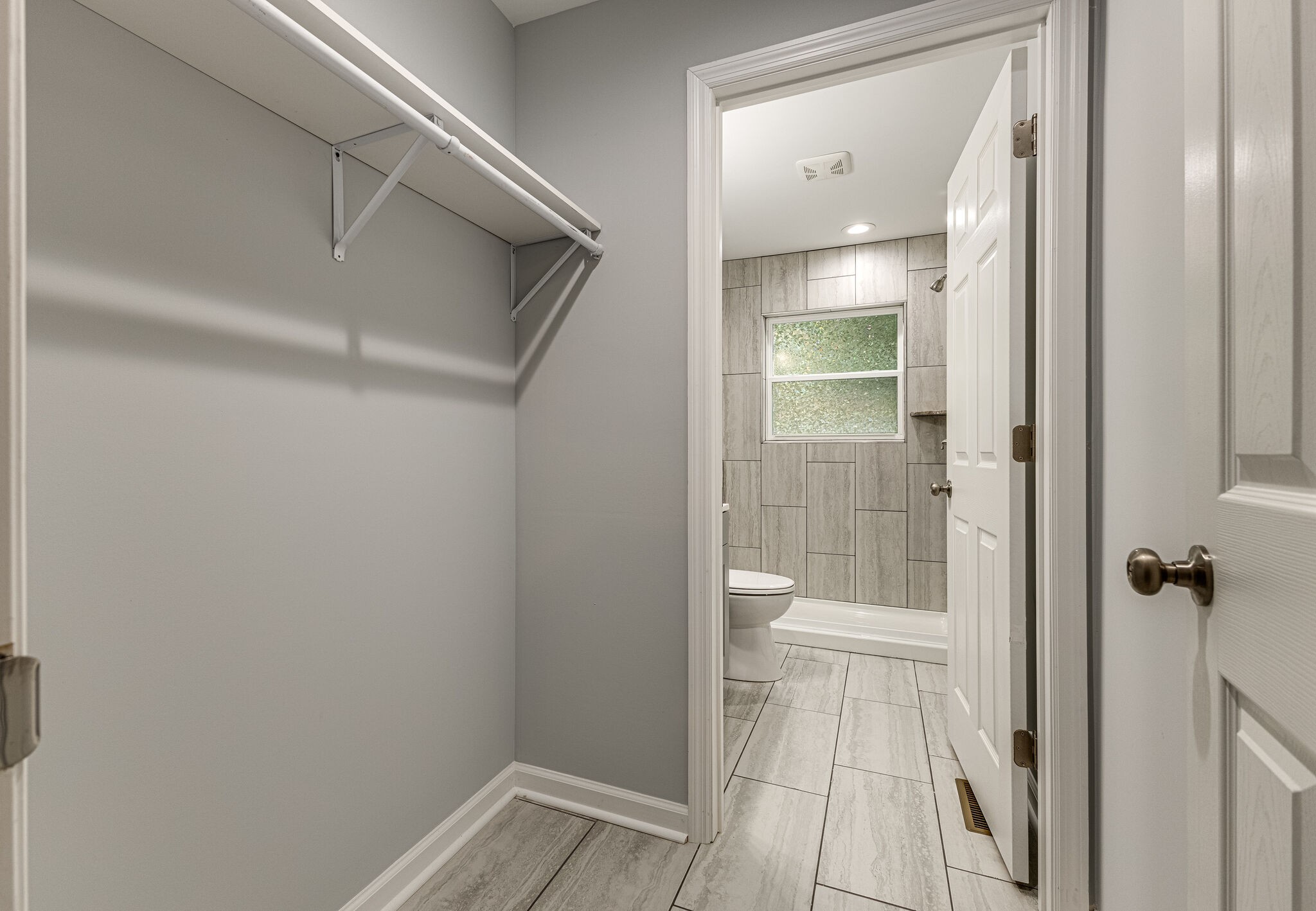 Image 18 of 24 For 5359 55th Place