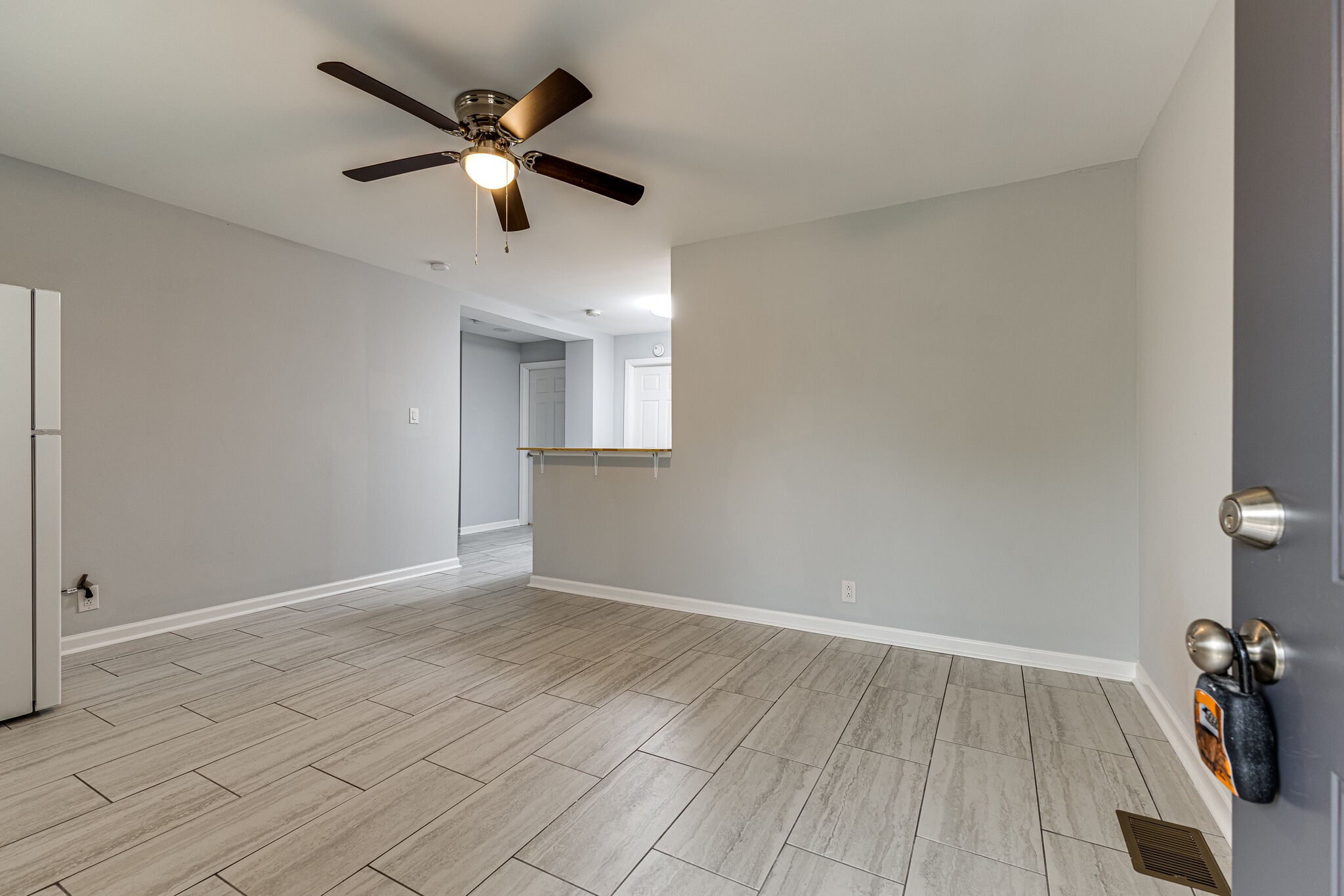 Image 5 of 16 For 5359 55th Place