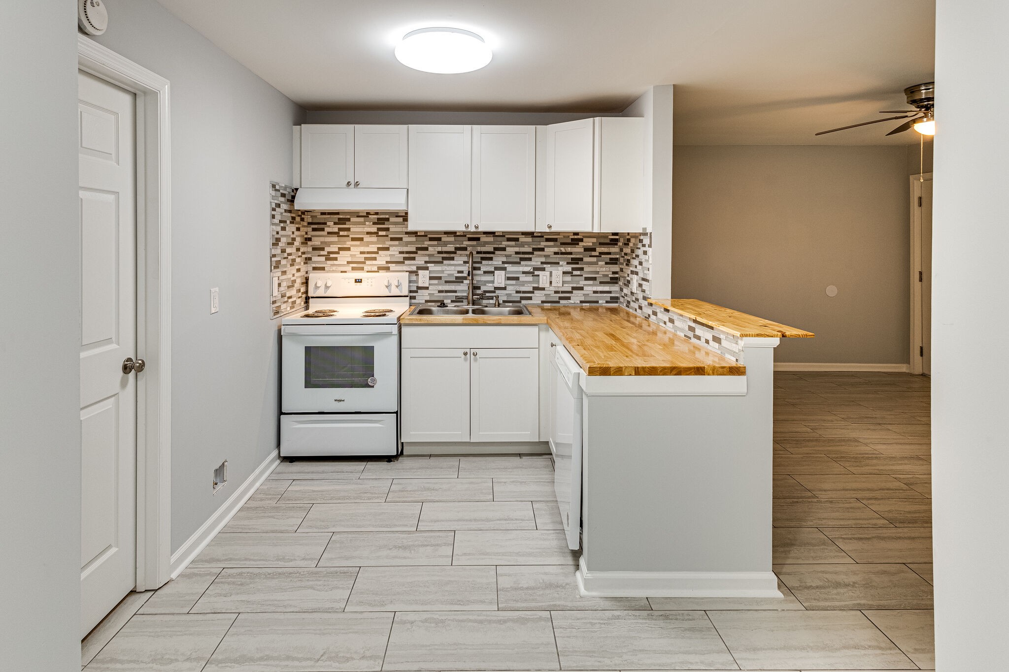 Image 7 of 16 For 5359 55th Place
