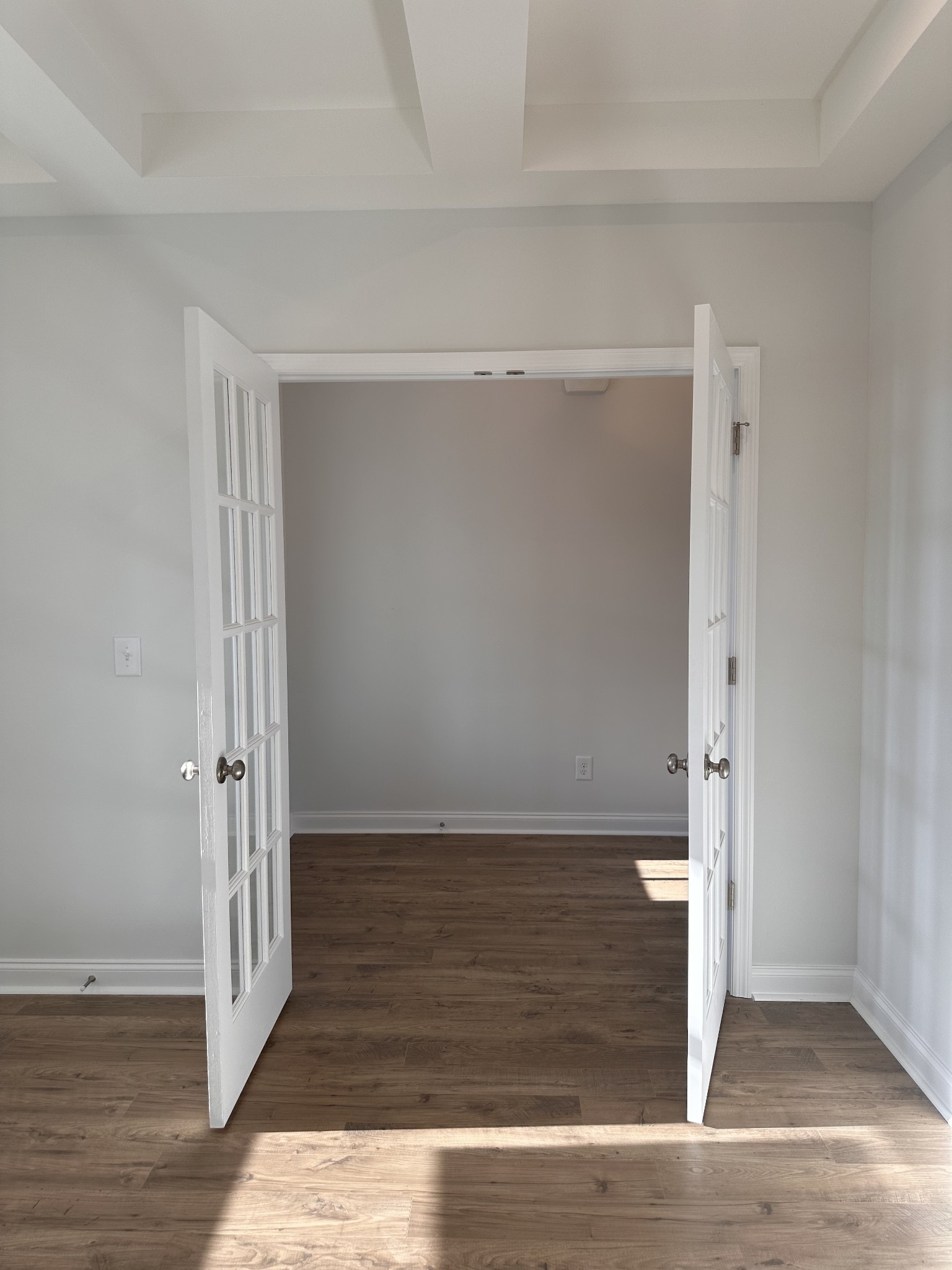Image 11 of 41 For 14219 63rd Avenue