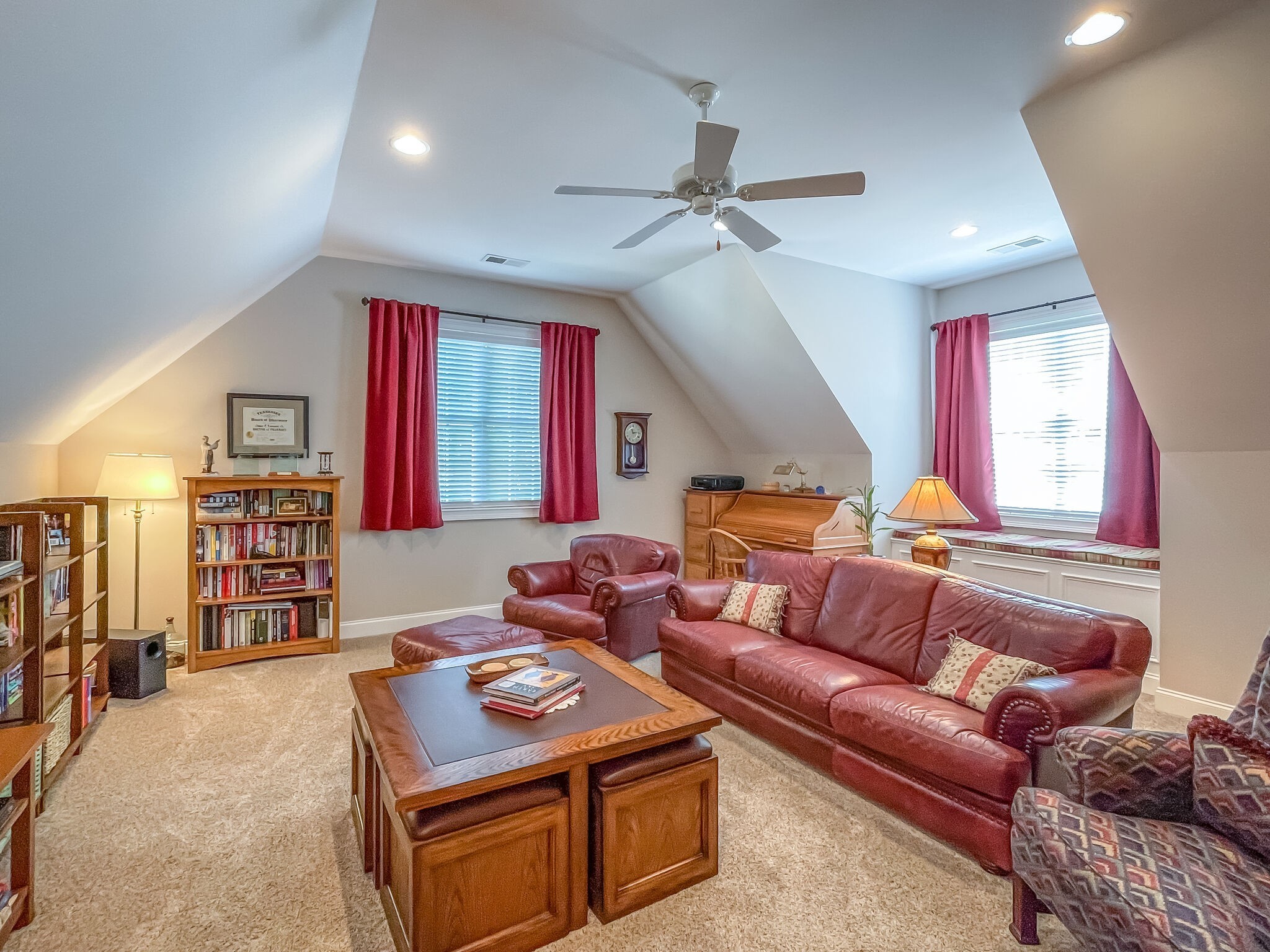 Image 22 of 44 For 5521 31st Street
