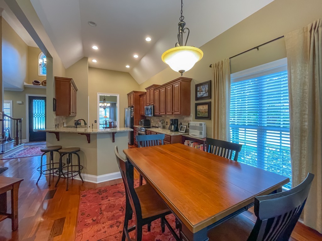 Image 8 of 44 For 5521 31st Street
