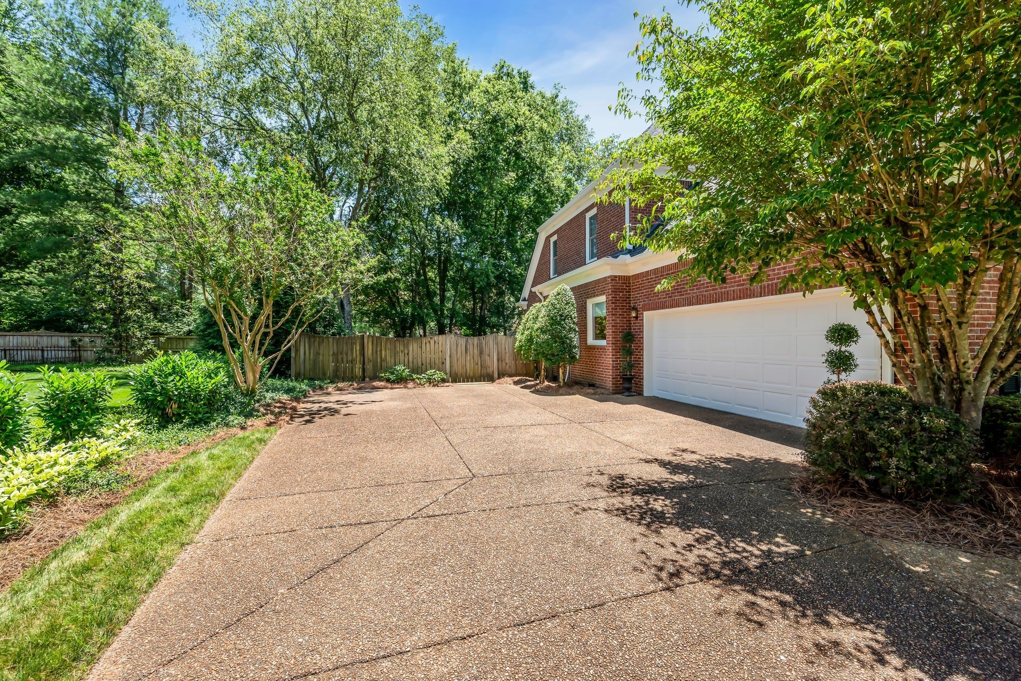Image 4 of 45 For 3909 8th Street