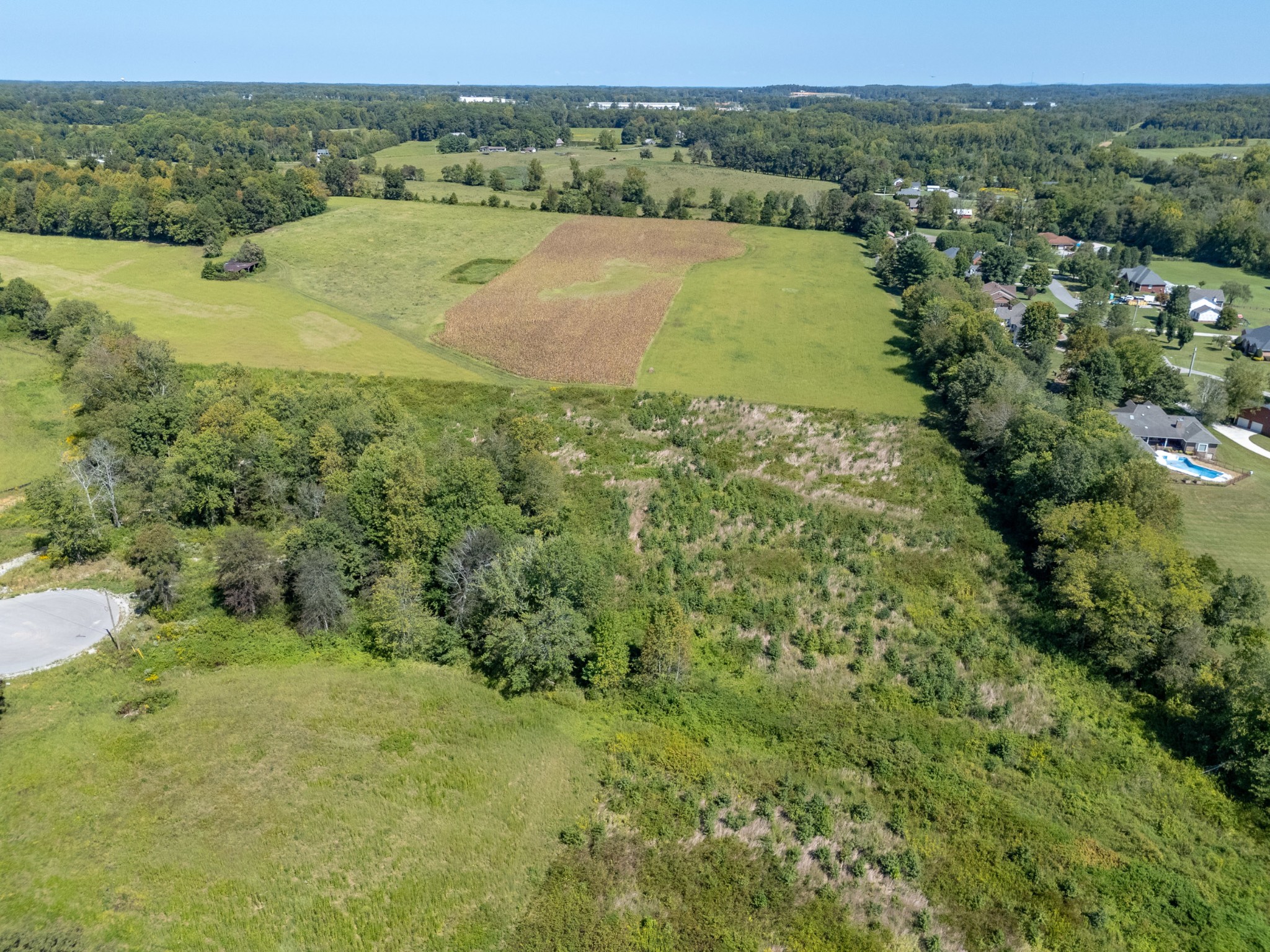 Image 11 of 19 For 9827 96th Street