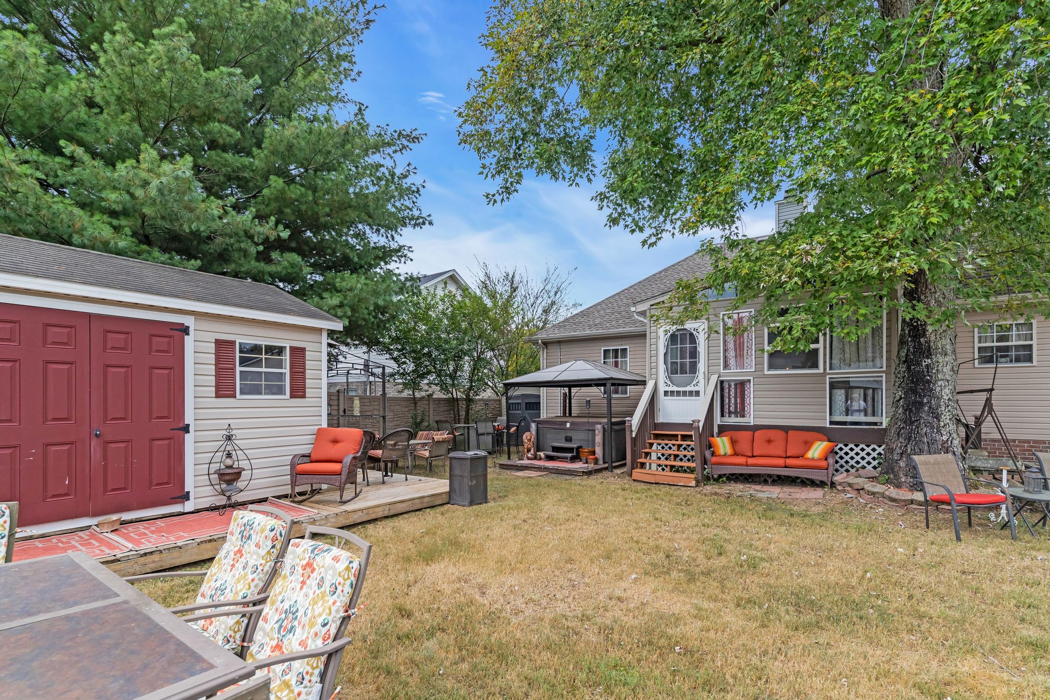 Image 23 of 37 For 9850 191st Avenue