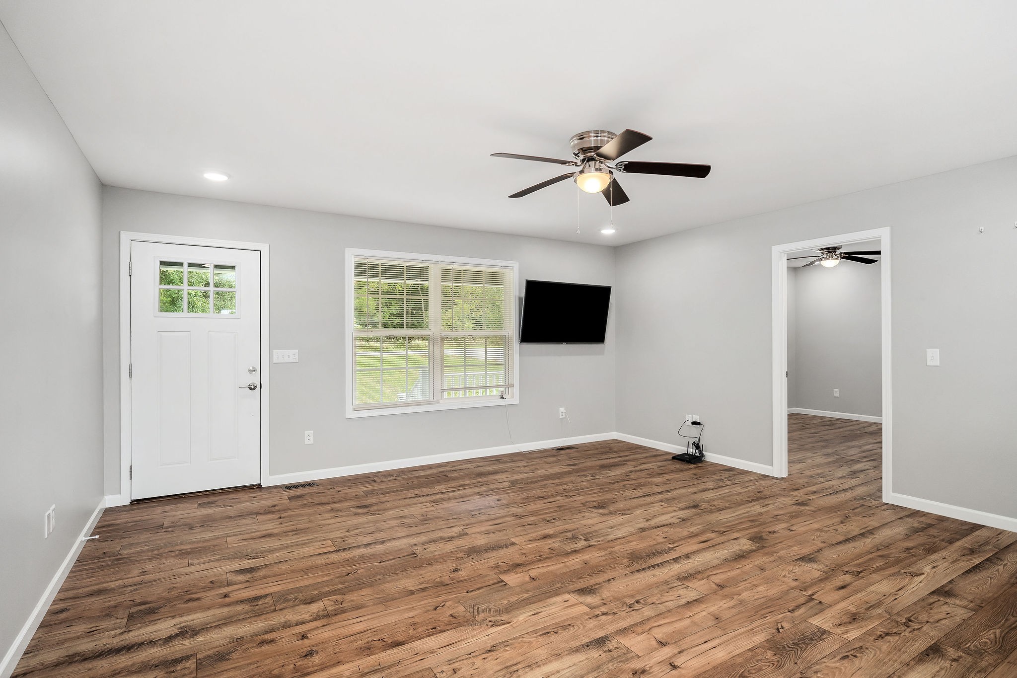 Image 7 of 76 For 11651 77th Circle