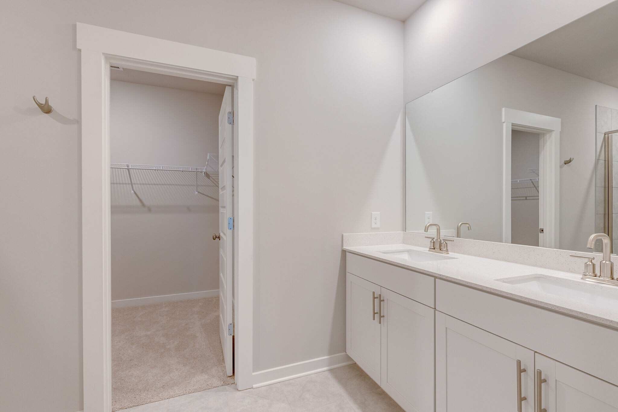Image 3 of 28 For 5603 Mcdowell Lane