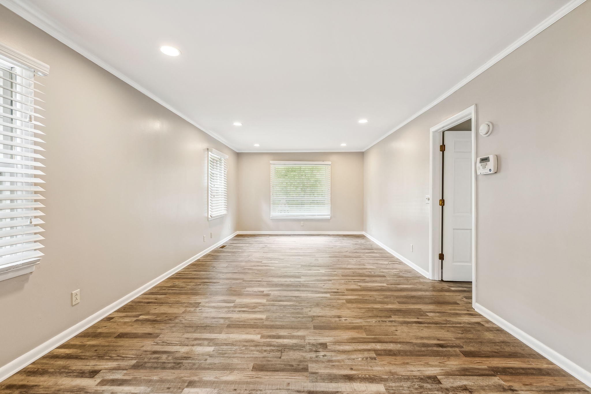 Image 19 of 26 For 1402 Arredondo Drive
