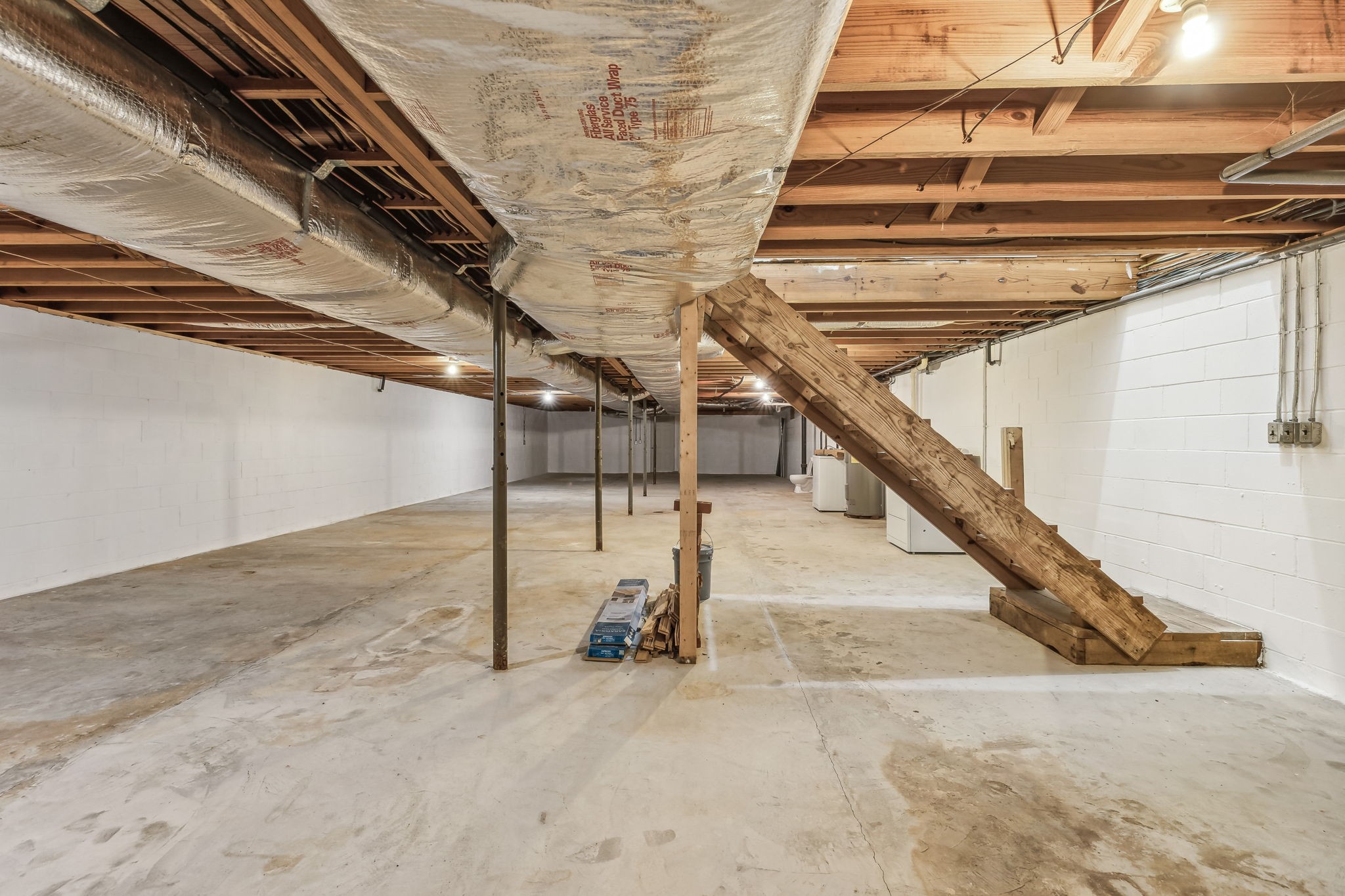 Image 20 of 26 For 1402 Arredondo Drive