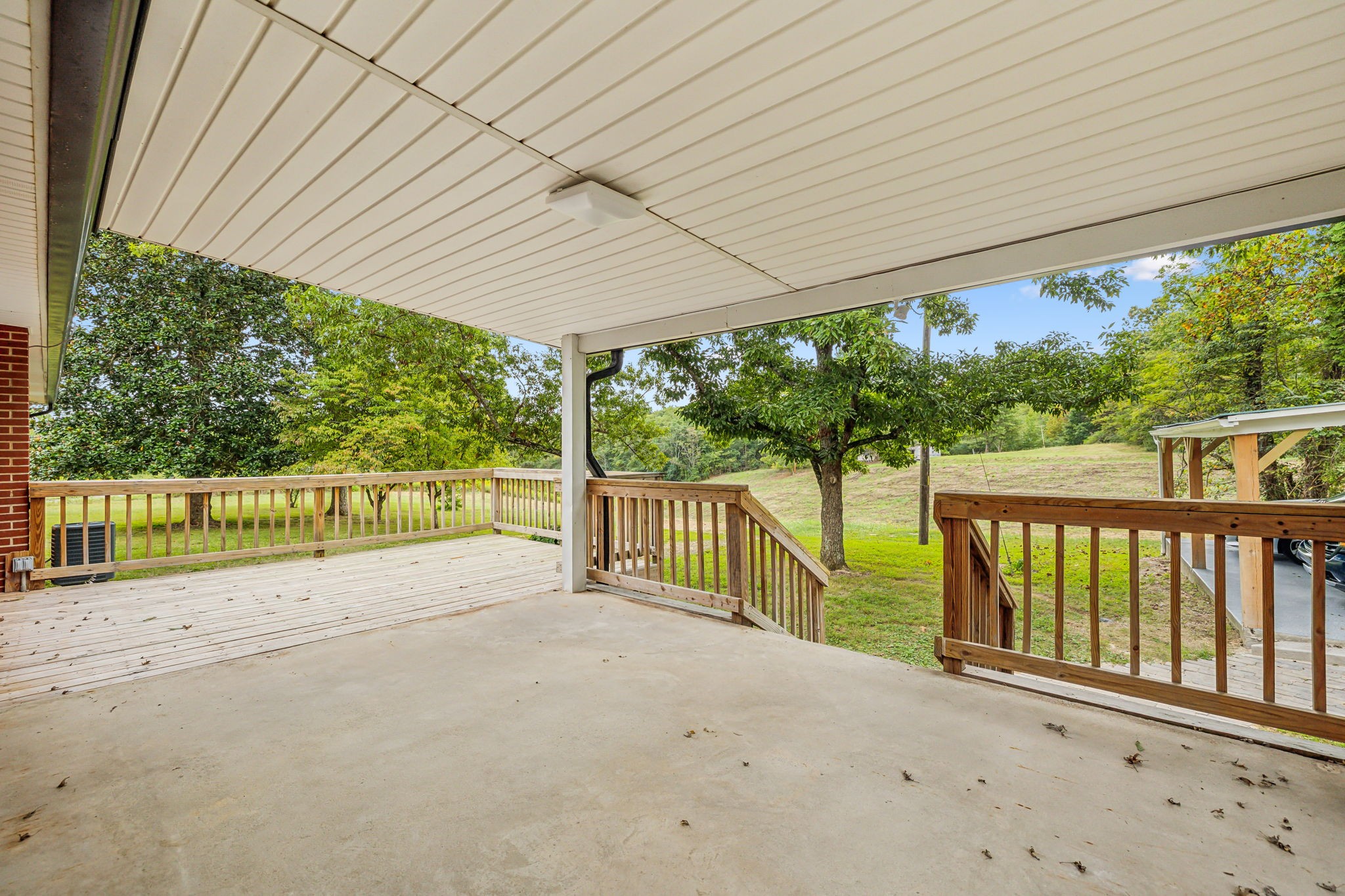 Image 23 of 26 For 1402 Arredondo Drive