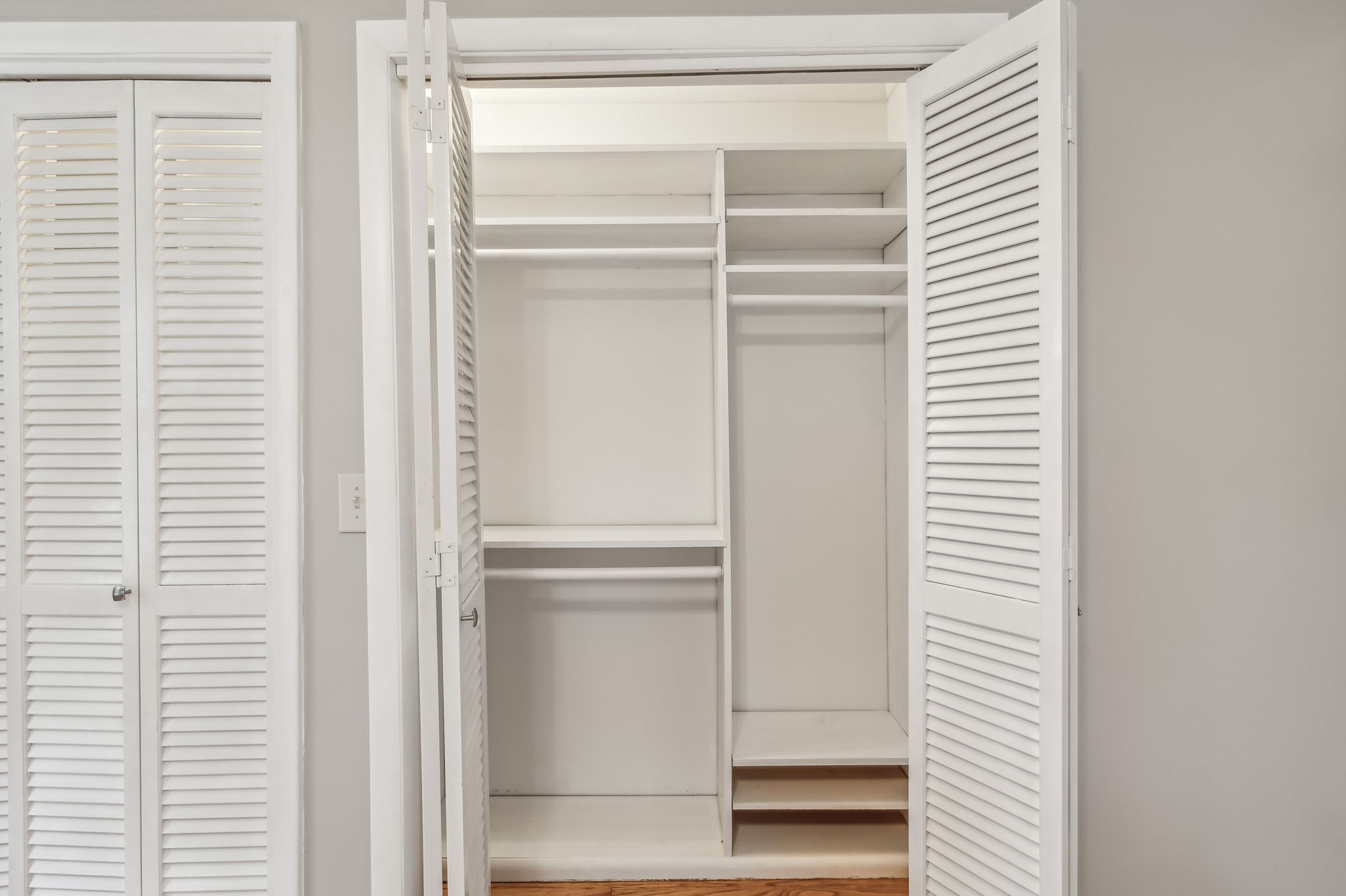 Image 4 of 26 For 1402 Arredondo Drive