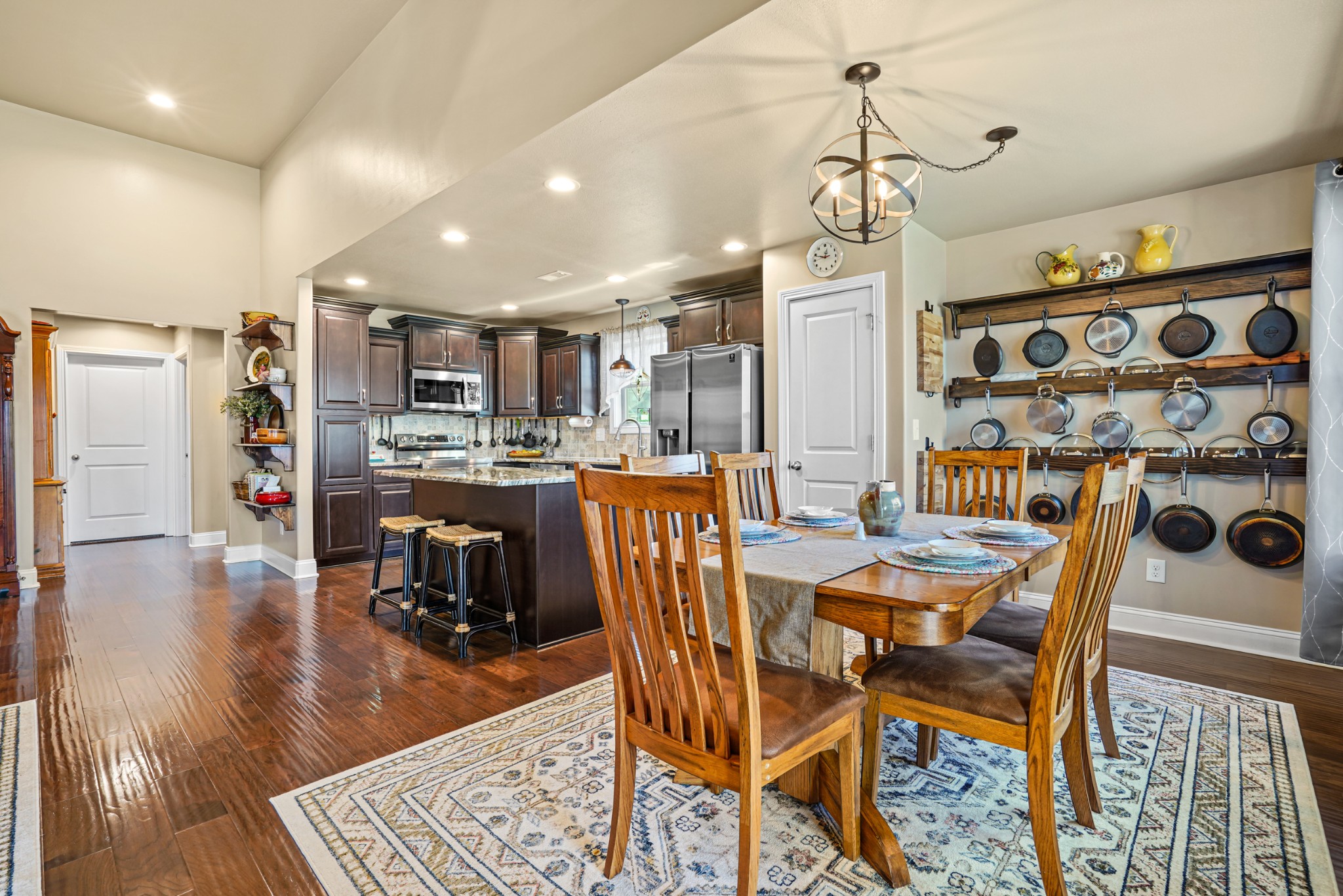 Image 12 of 38 For 8481 63rd Avenue