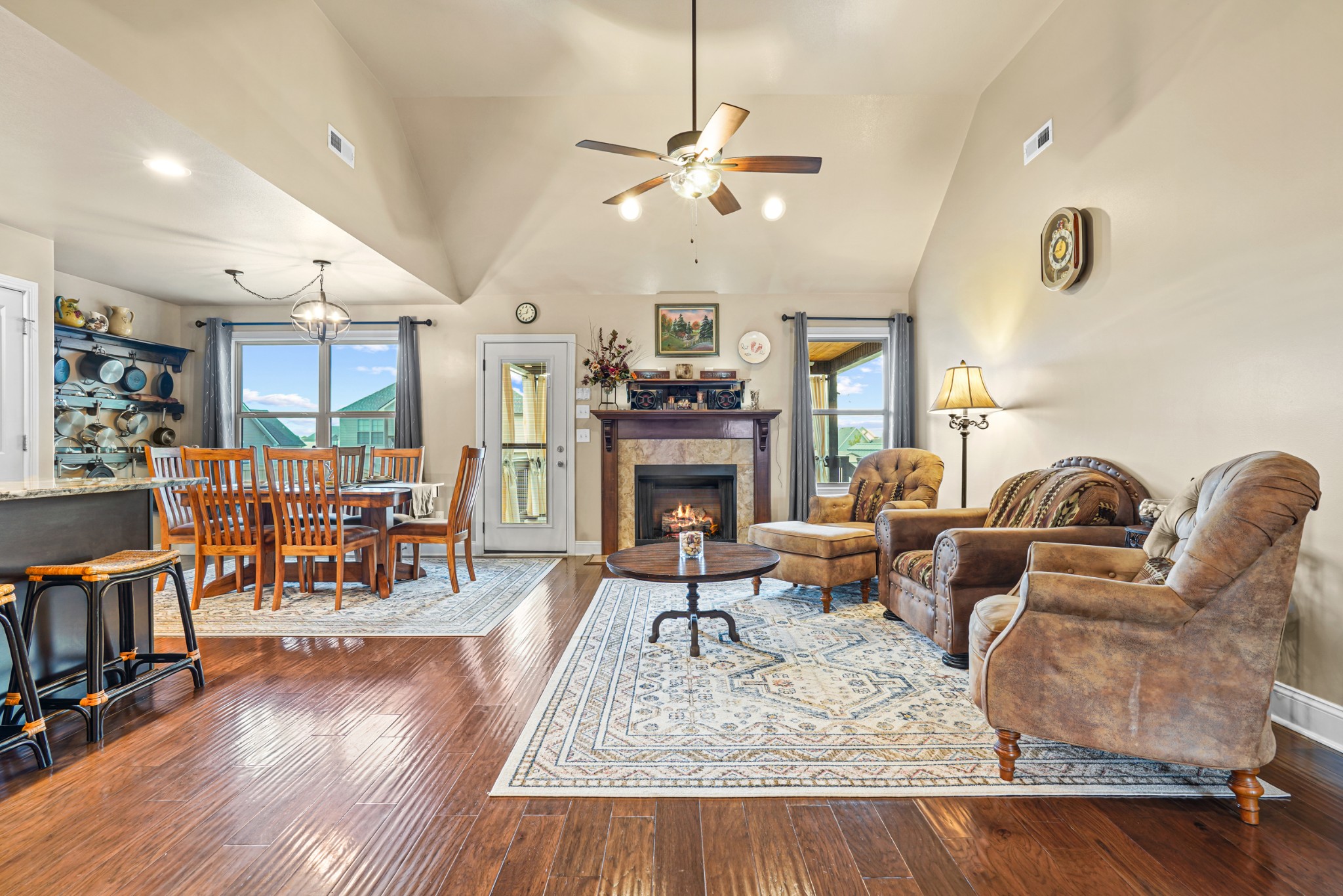Image 8 of 38 For 8481 63rd Avenue