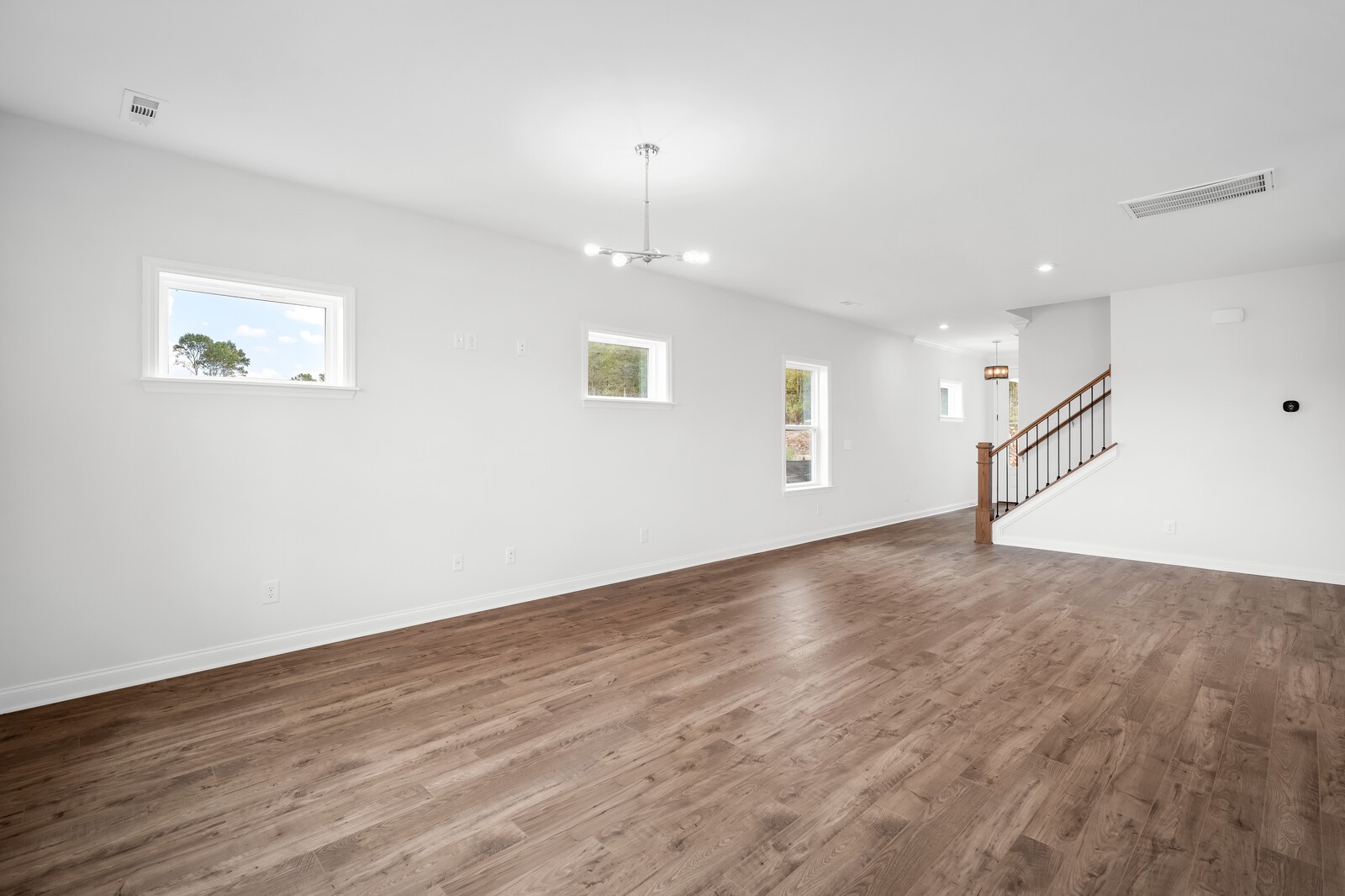 Image 11 of 44 For 5894 77th Court