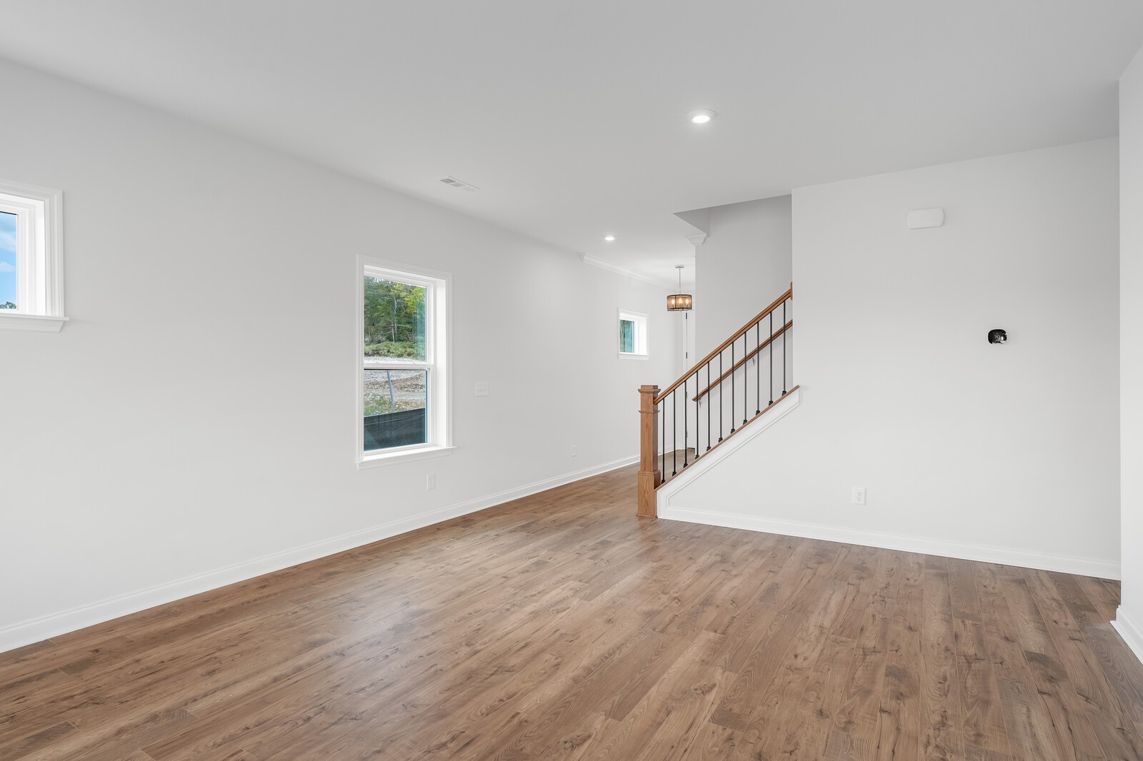 Image 8 of 44 For 5894 77th Court