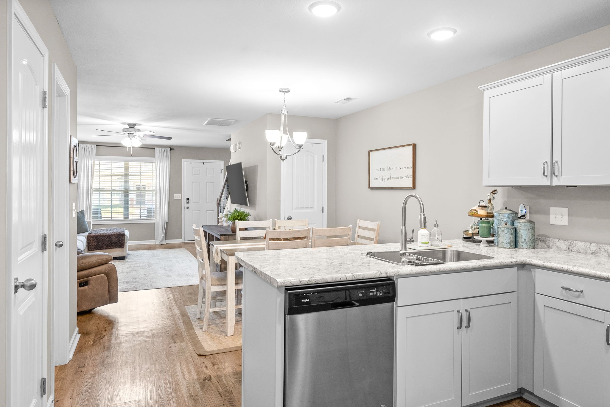 Image 13 of 94 For 1427 161st Street