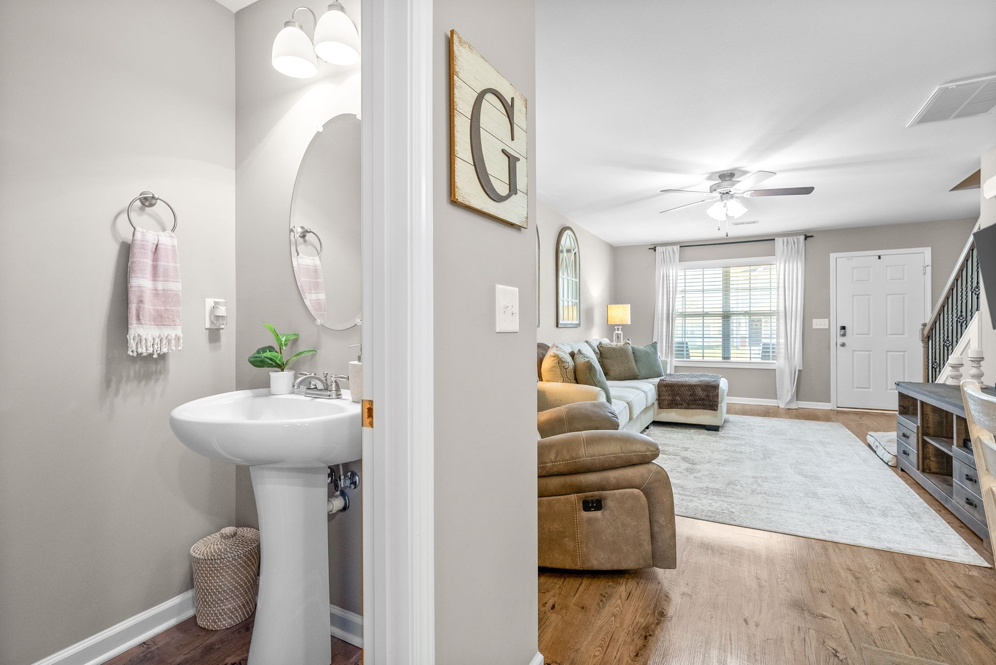 Image 15 of 94 For 1427 161st Street