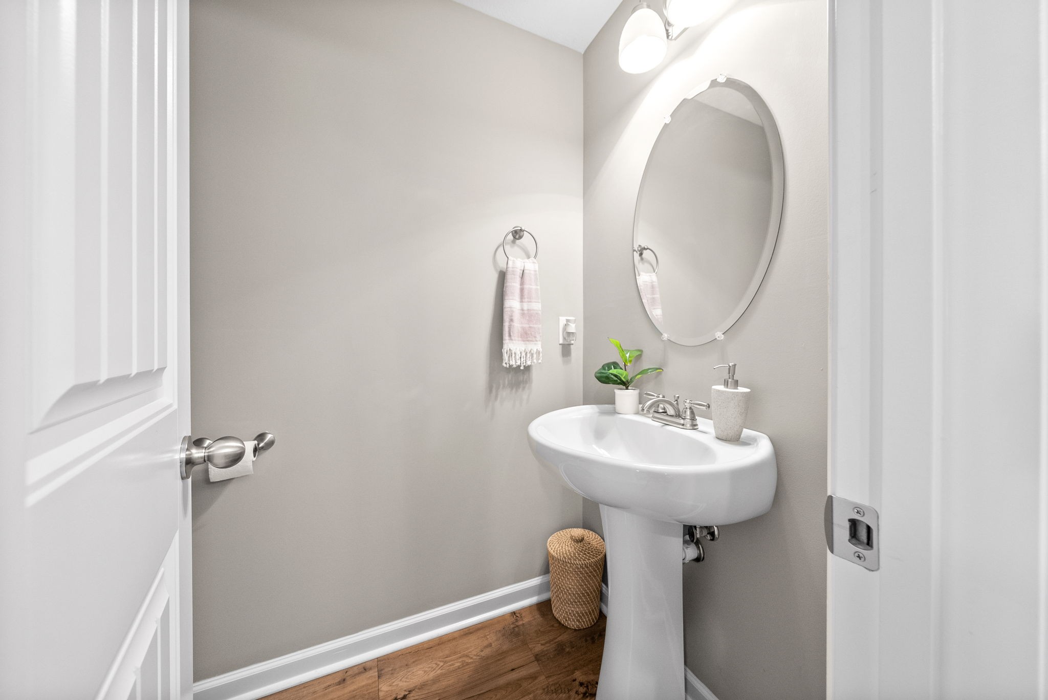 Image 16 of 94 For 1427 161st Street