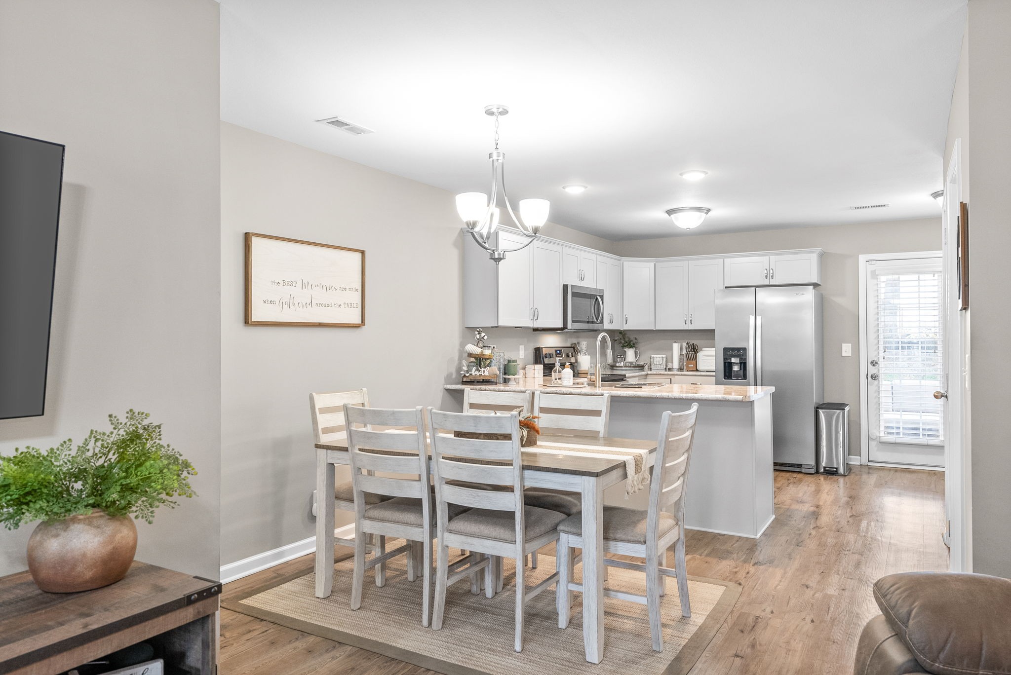Image 7 of 94 For 1427 161st Street
