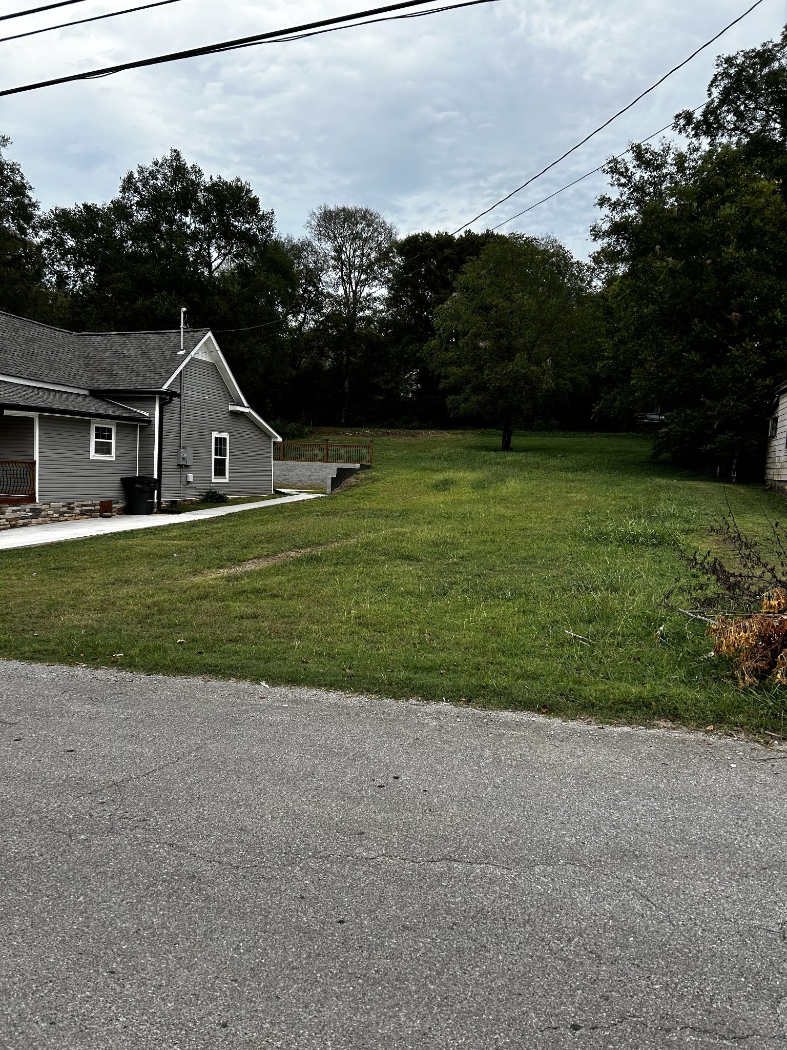 Image 2 of 52 For 9649 90th Street