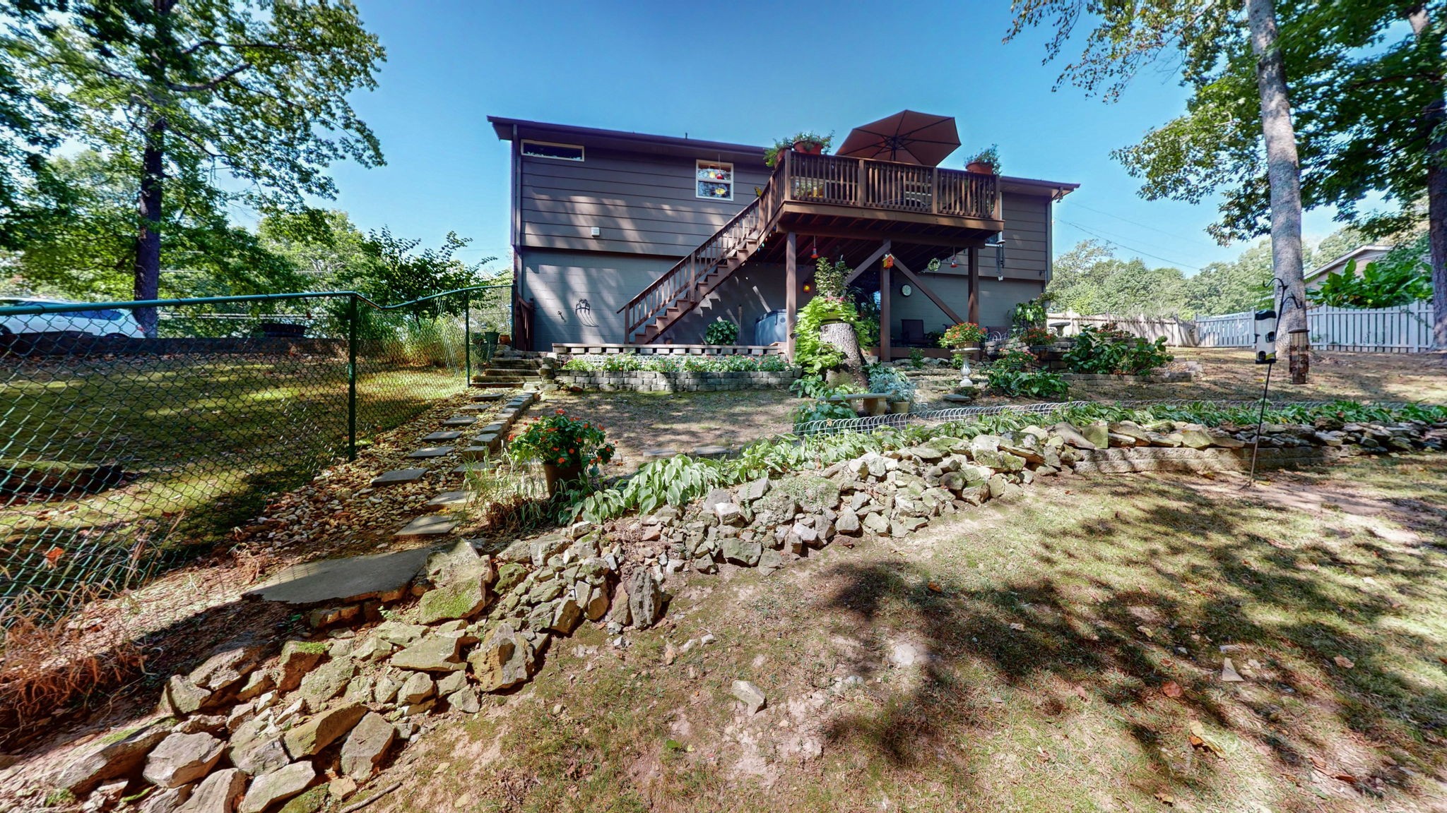 Image 8 of 30 For 835 Rosemary Point