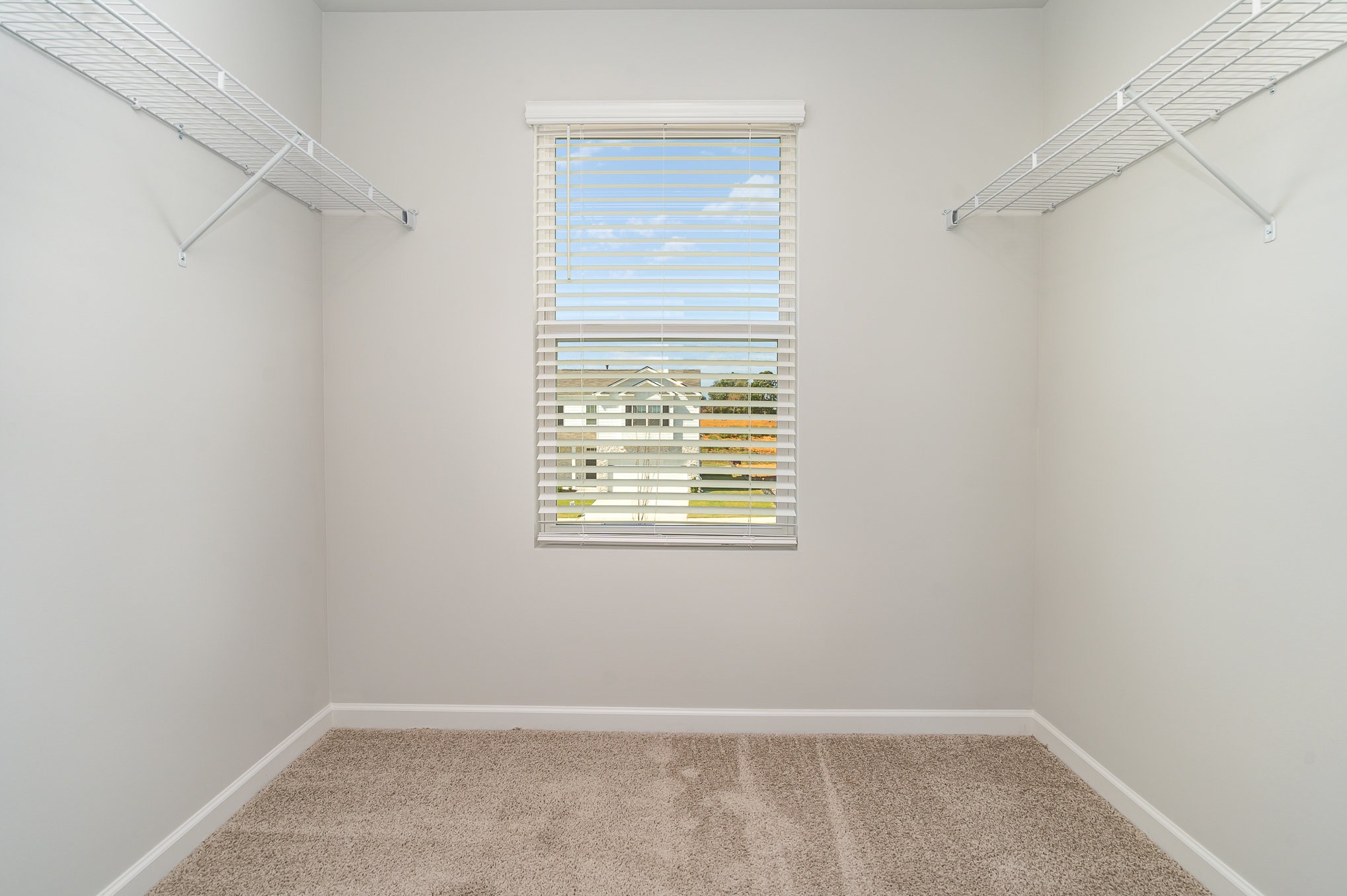 Image 17 of 43 For 8722 60th Circle