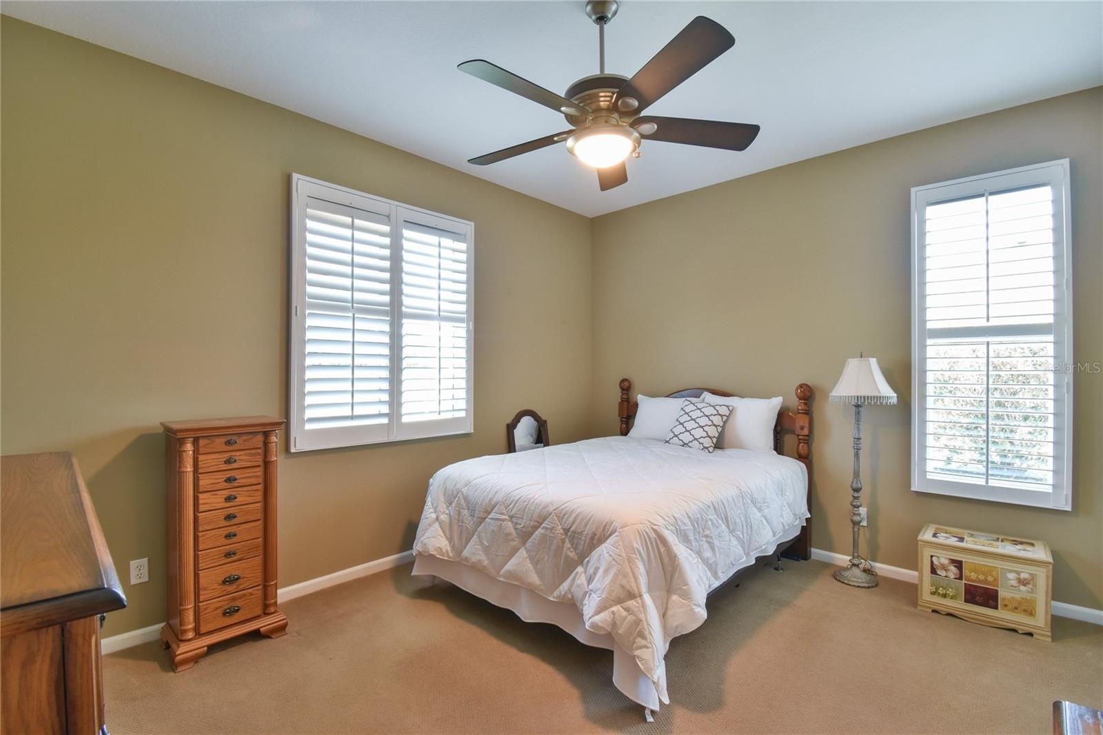 Image 12 of 33 For 2550 55th Avenue Road