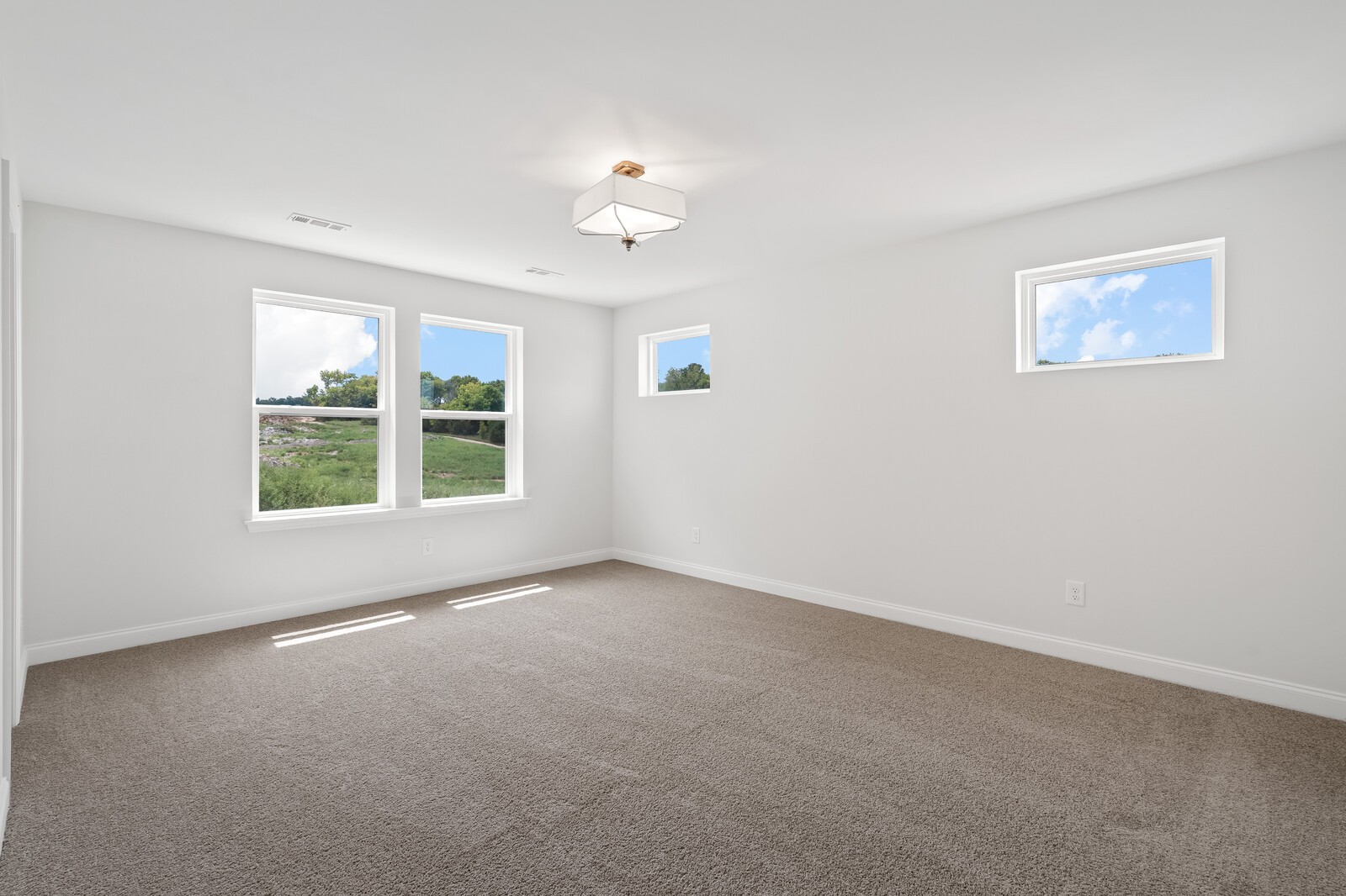 Image 24 of 25 For 5389 65th Street