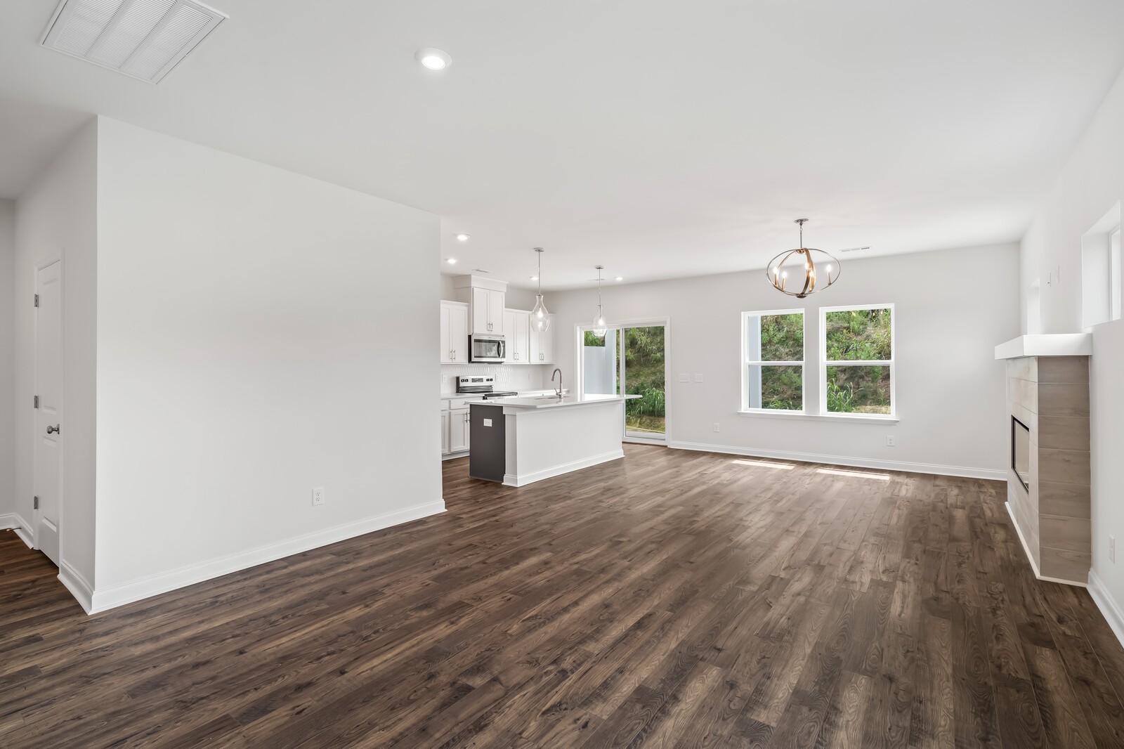 Image 7 of 25 For 5389 65th Street