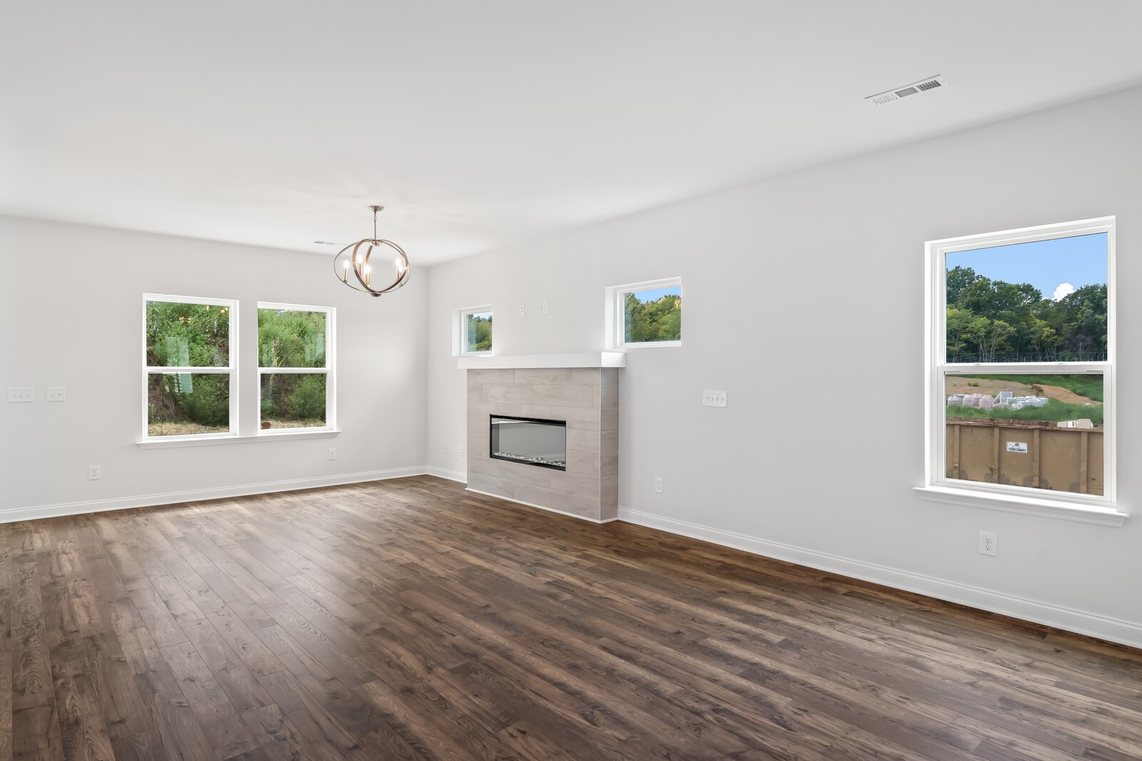 Image 8 of 25 For 5389 65th Street