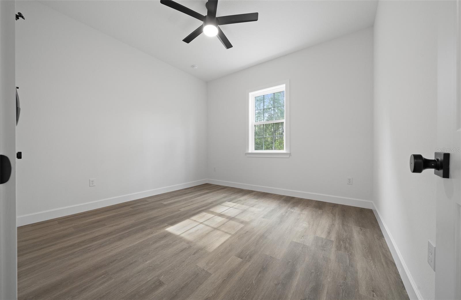 Image 14 of 30 For 7162 Cricket Drive