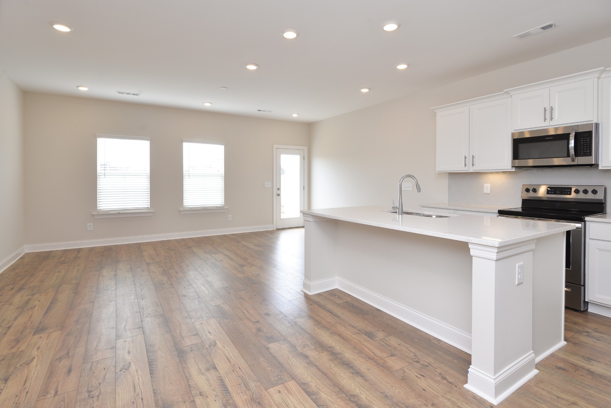Image 3 of 30 For 7162 Cricket Drive