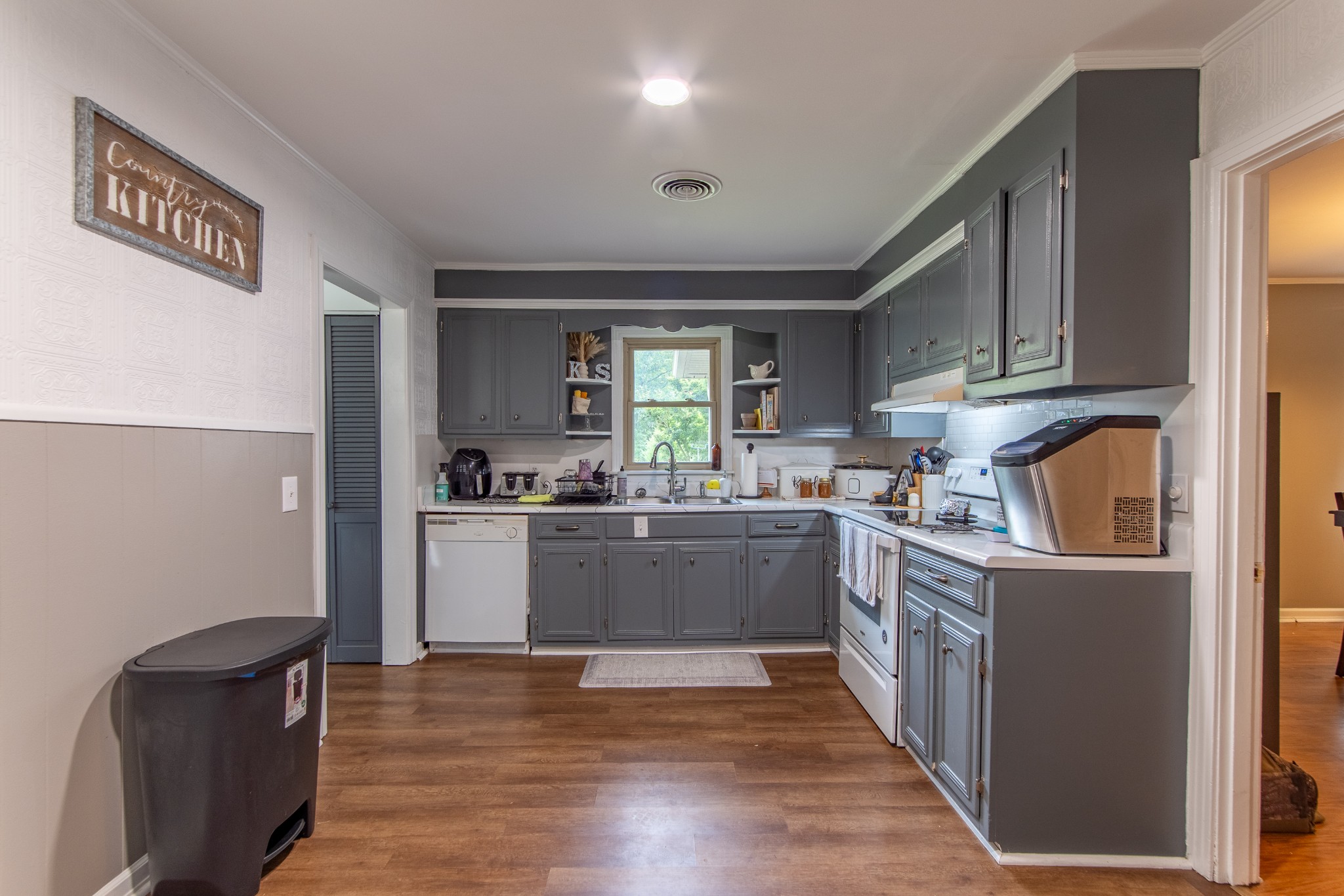 Image 18 of 25 For 9287 91st Court Road