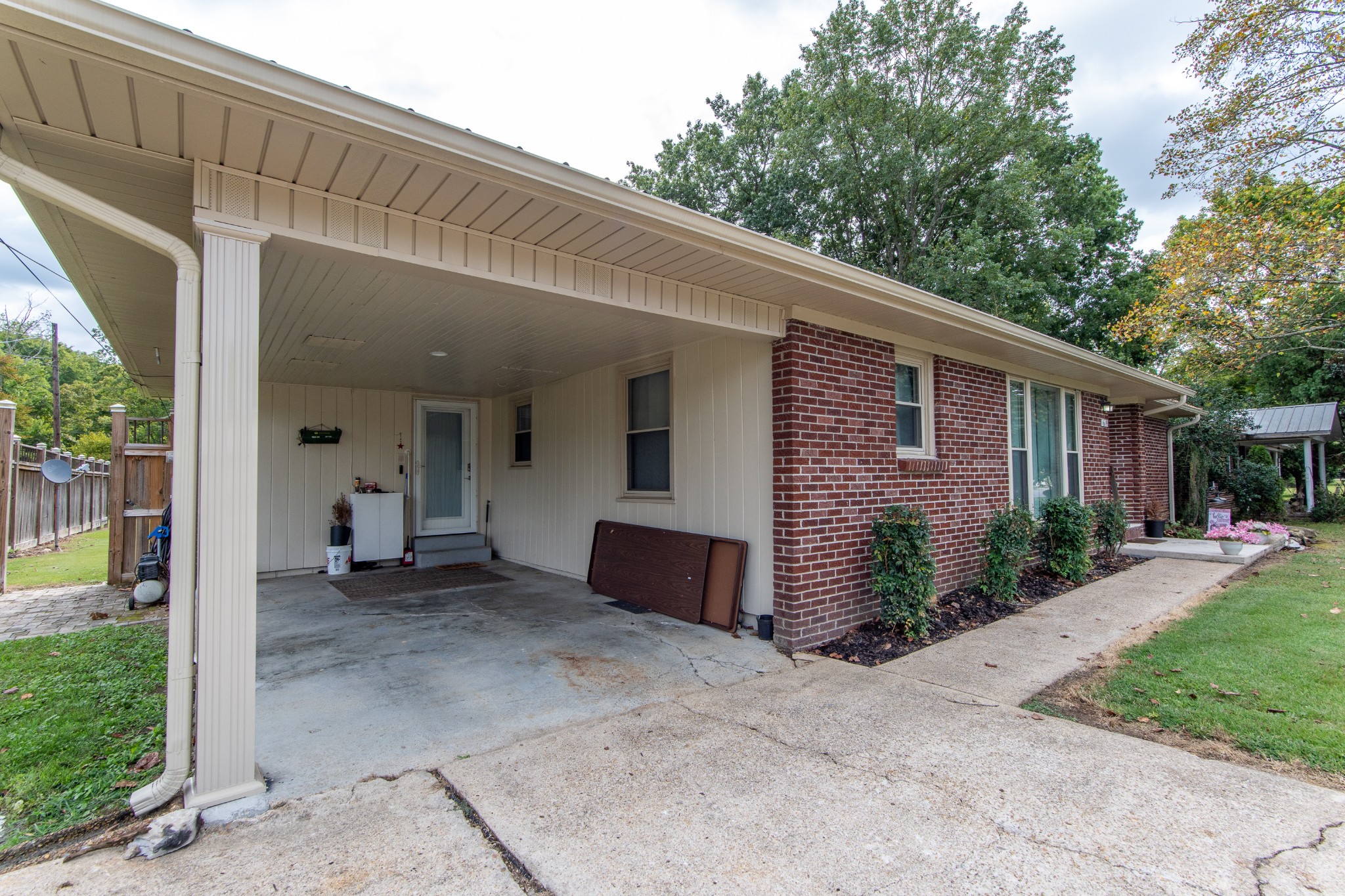 Image 4 of 25 For 9287 91st Court Road