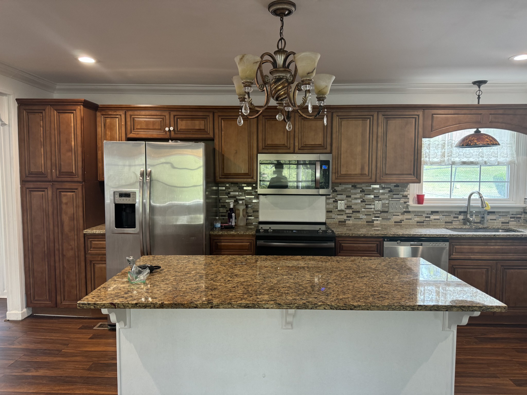 Image 21 of 24 For 546 Midway Drive B