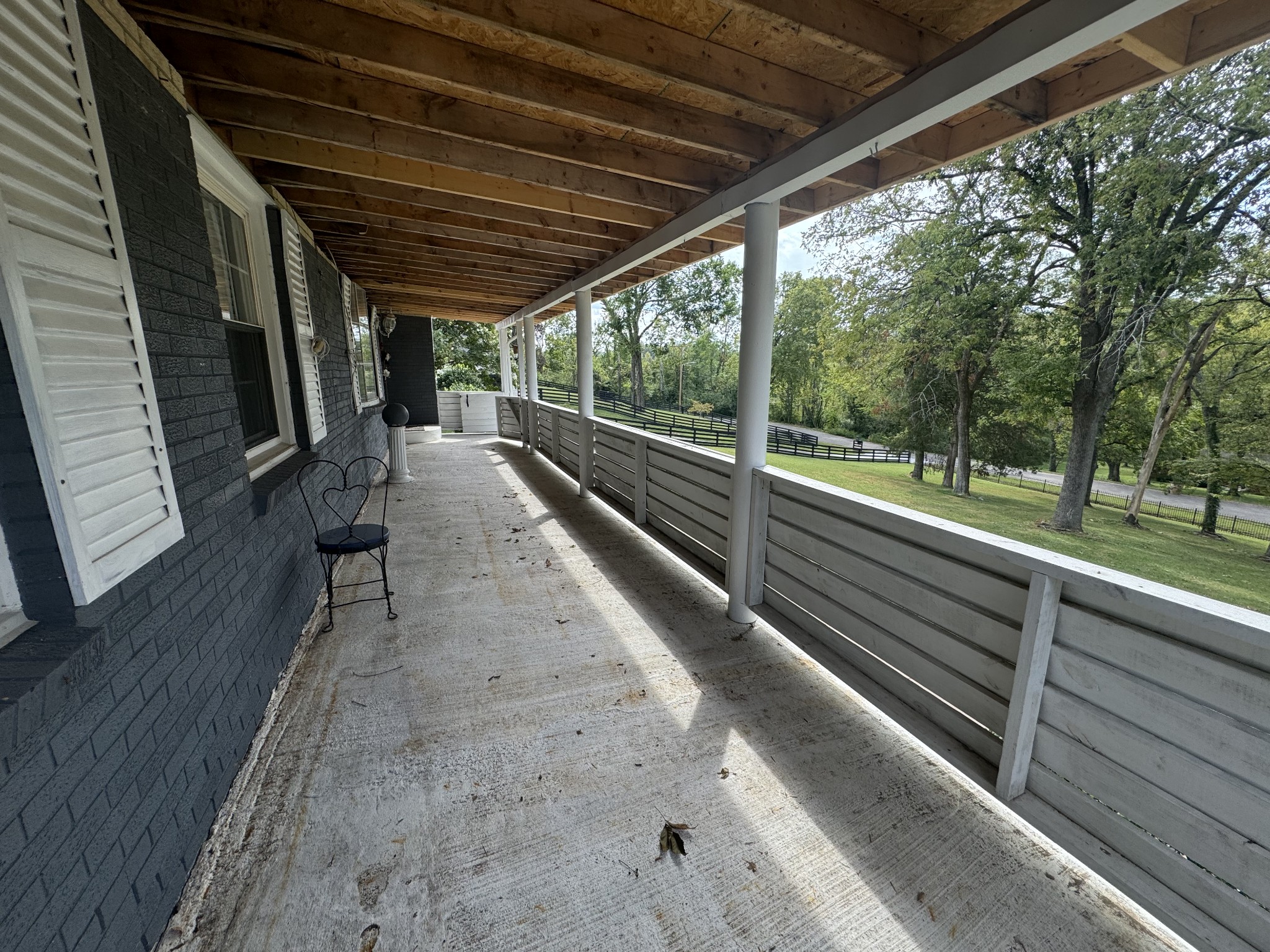 Image 3 of 24 For 546 Midway Drive B