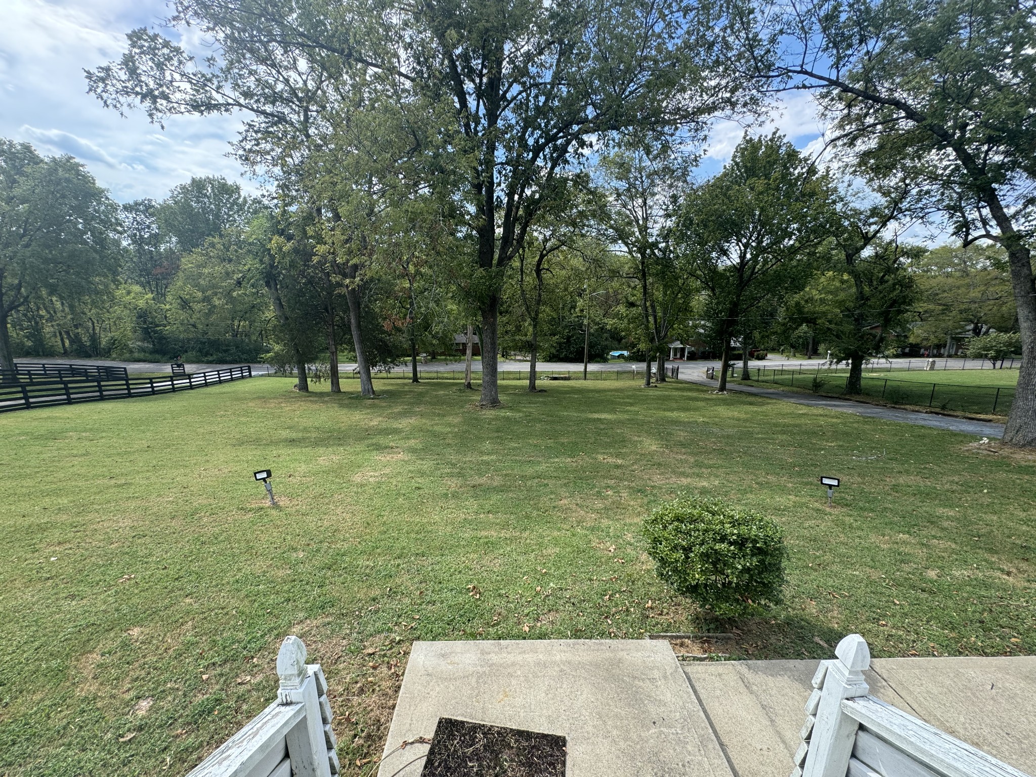 Image 5 of 24 For 546 Midway Drive B