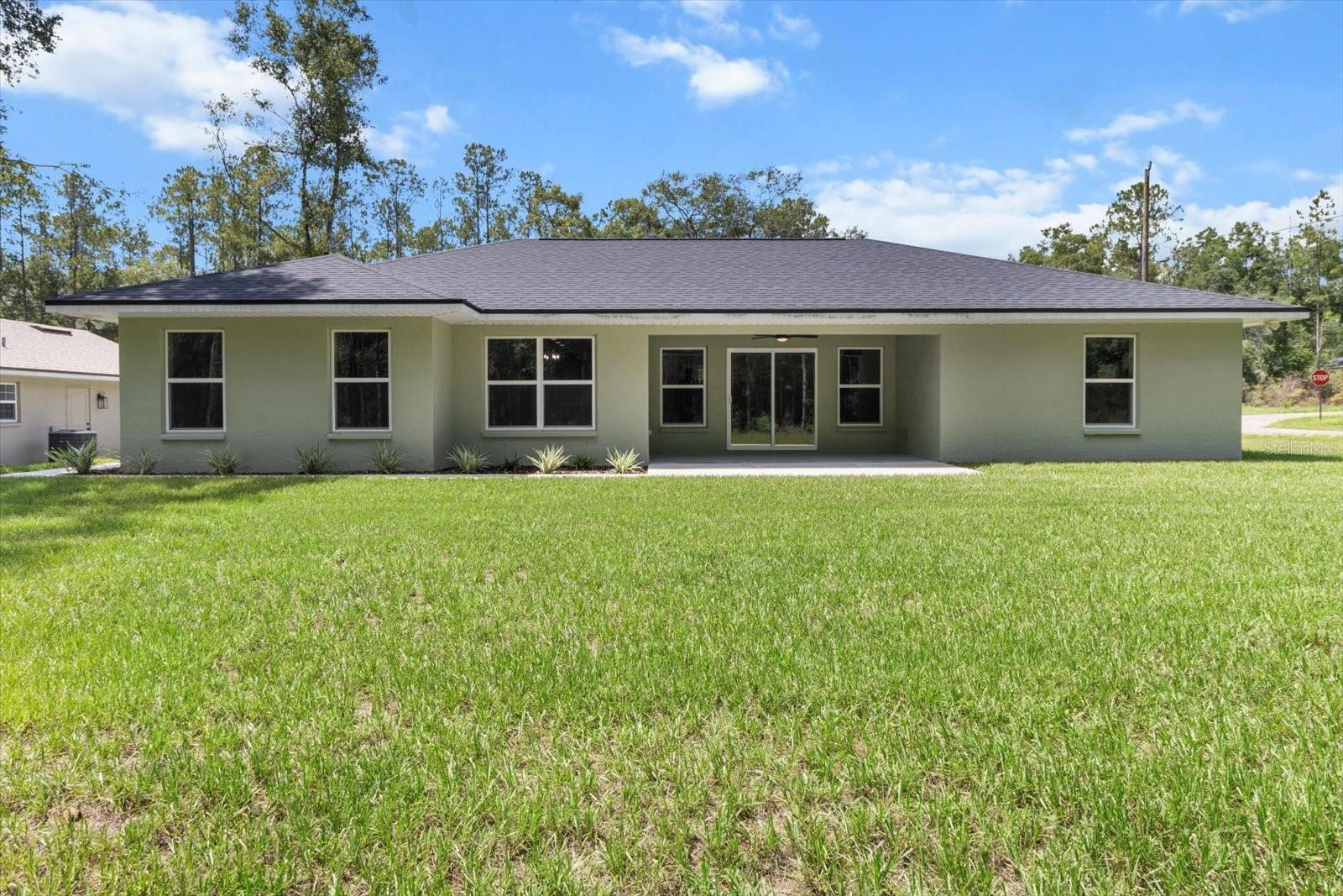 Listing photo id 36 for 339 Enfield Lane