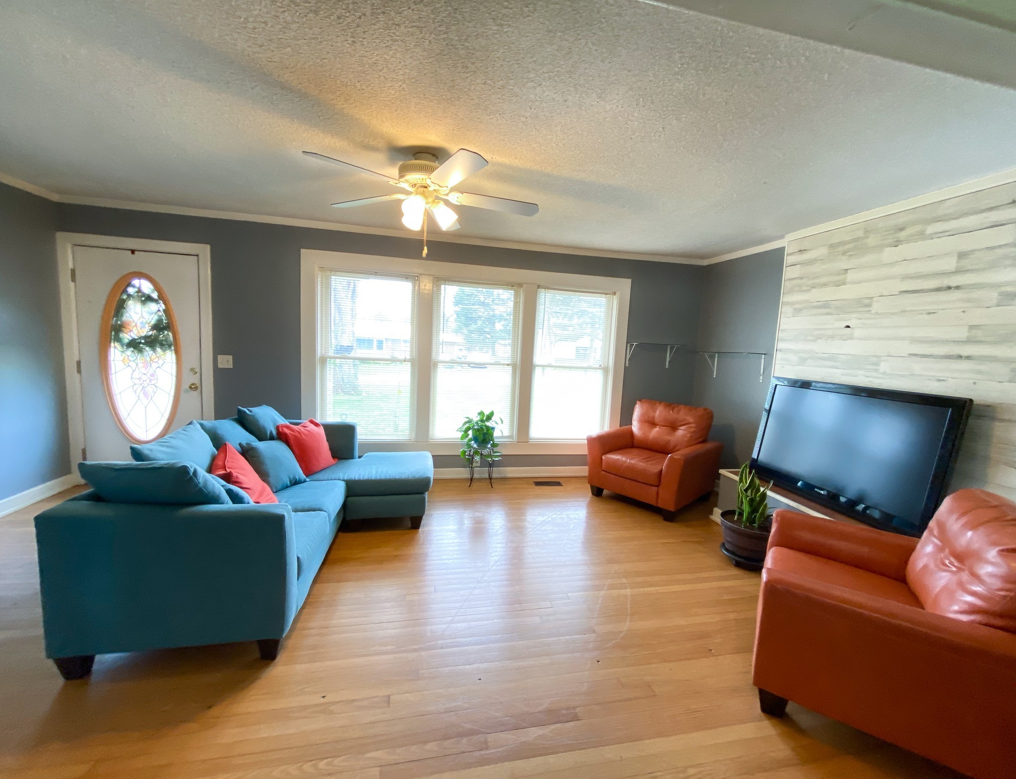 Details for 514 Saint Andrews Boulevard, LADY LAKE, FL 32159