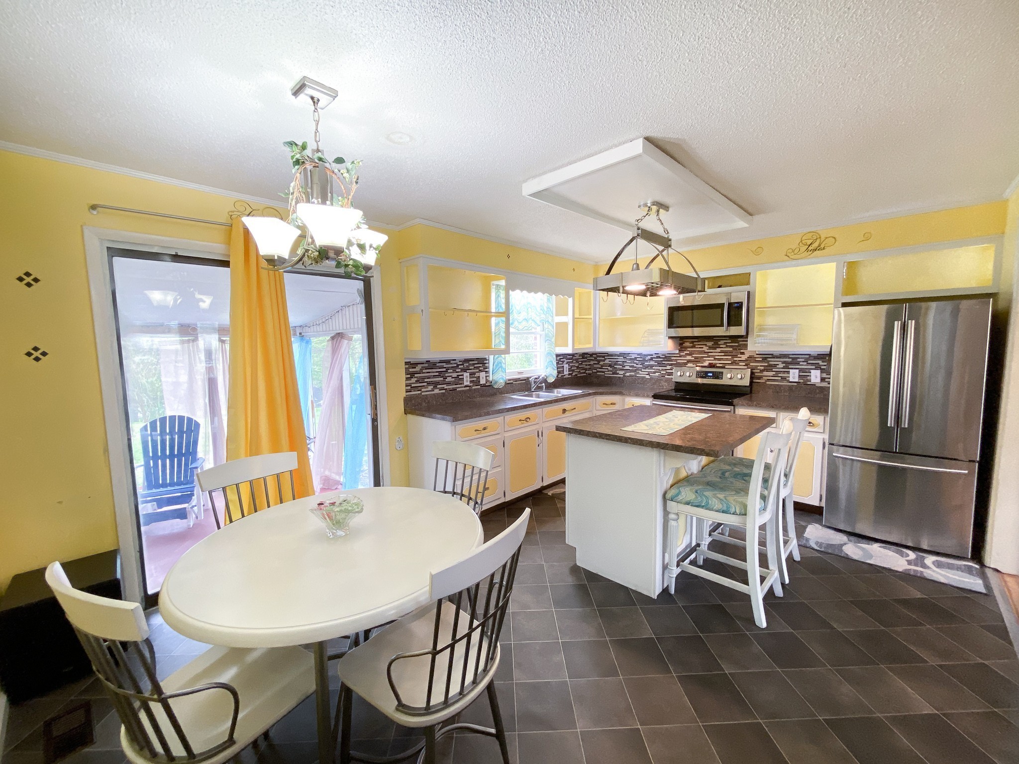 Image 8 of 56 For 514 Saint Andrews Boulevard