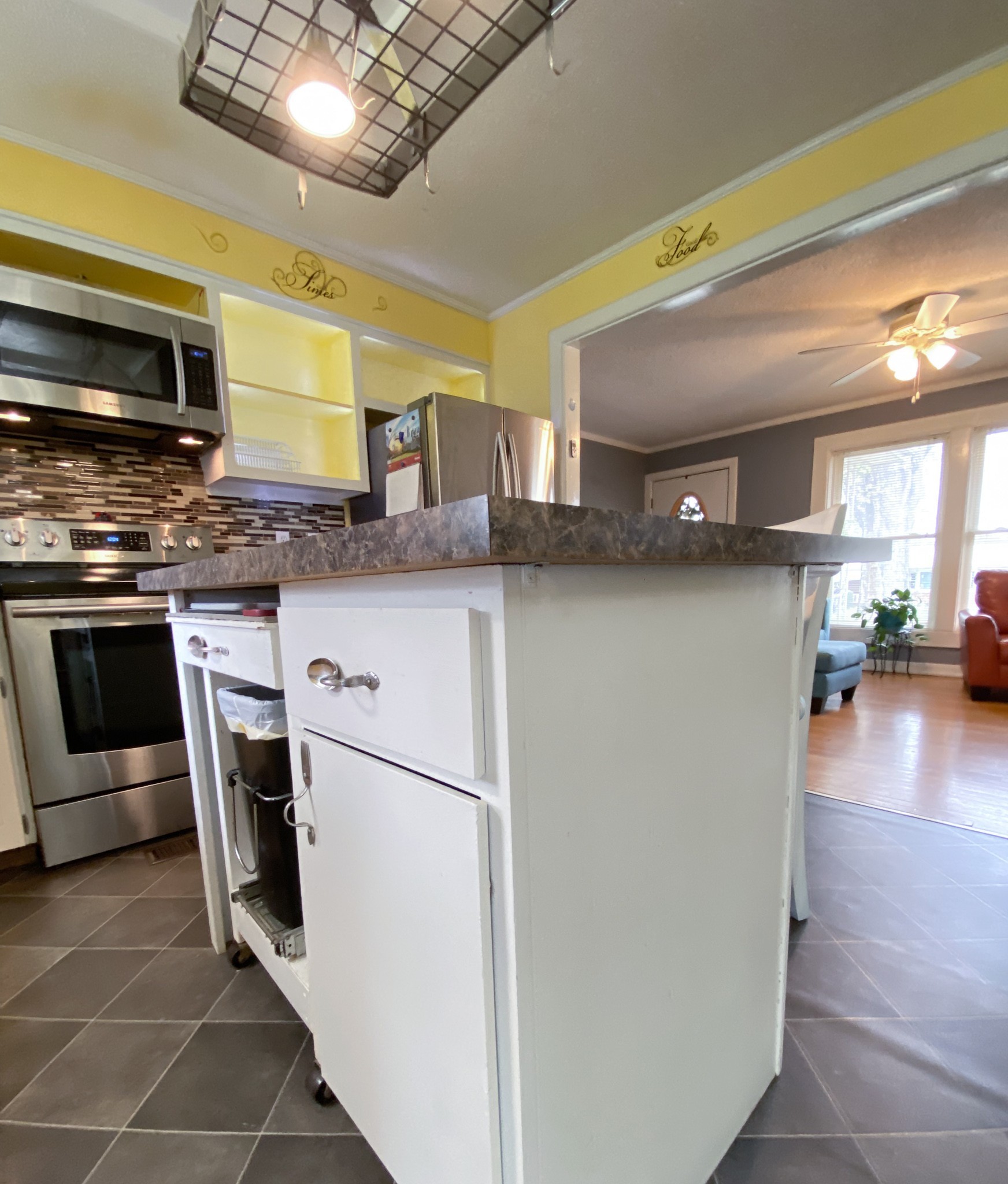 Image 9 of 56 For 514 Saint Andrews Boulevard