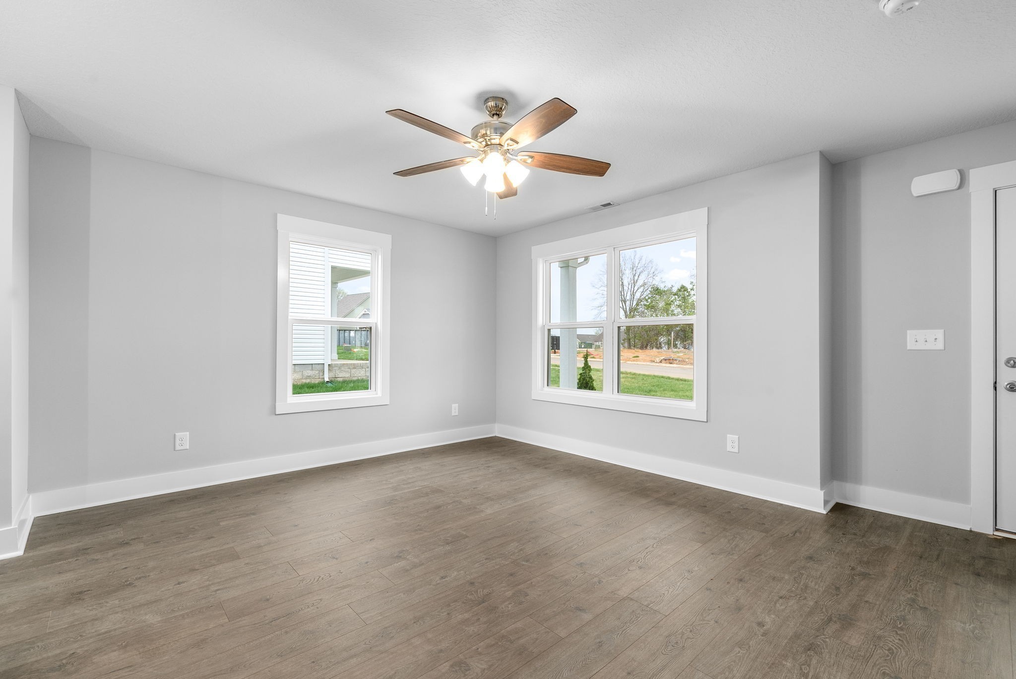 Image 7 of 83 For 5949 164th Court