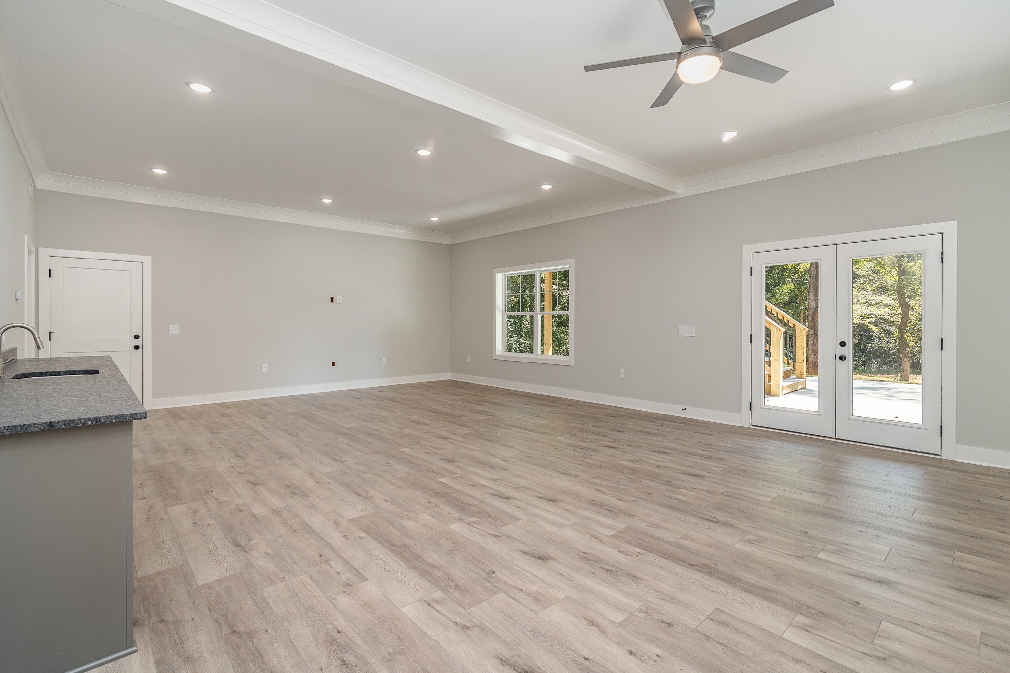 Image 10 of 47 For 10739 44th Terrace