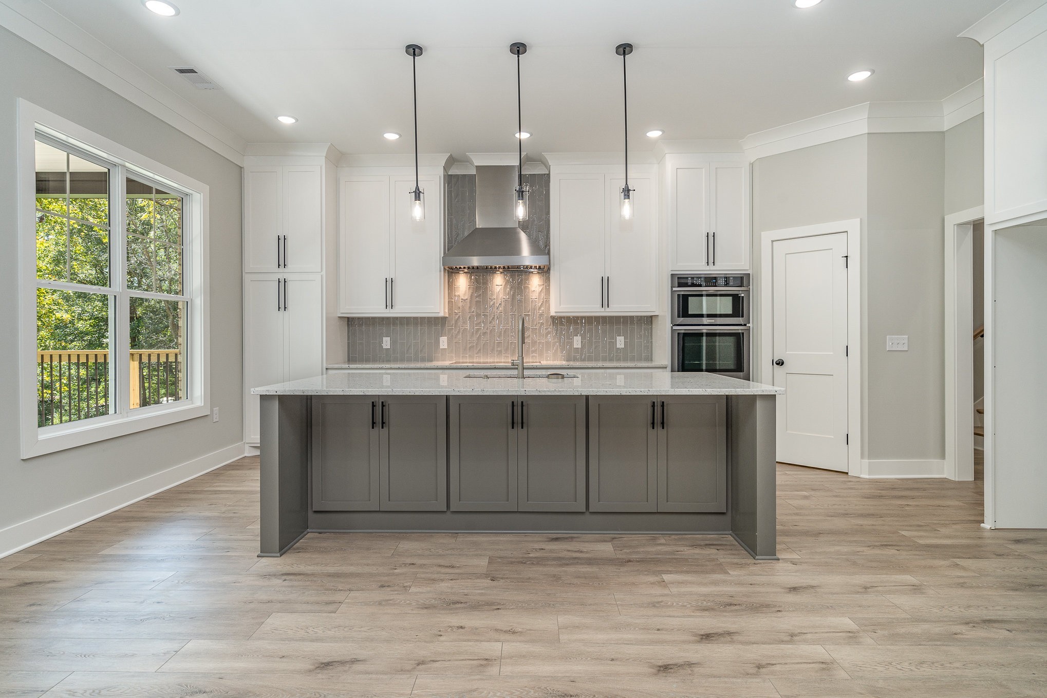 Image 11 of 47 For 10739 44th Terrace