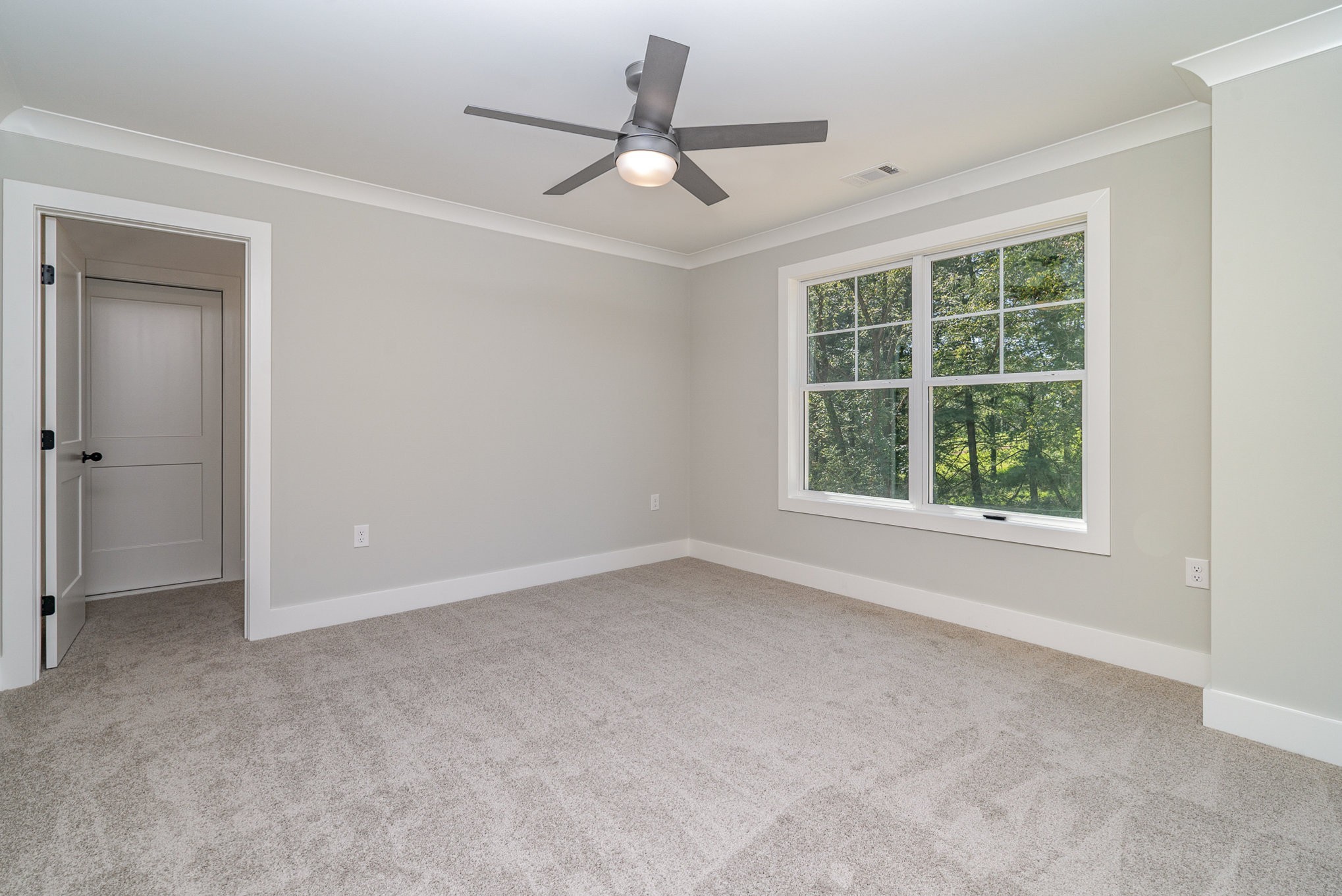 Image 29 of 47 For 10739 44th Terrace