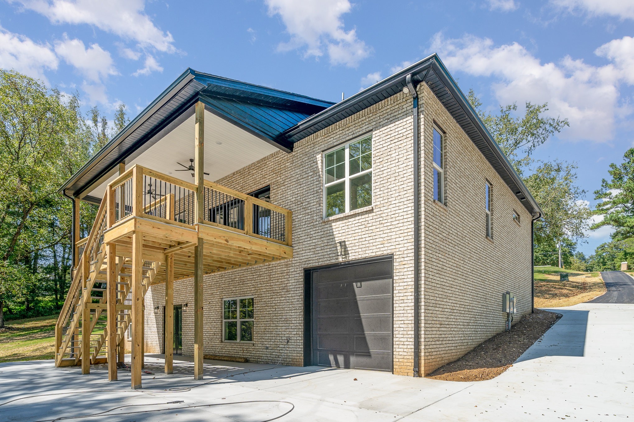Image 33 of 47 For 10739 44th Terrace